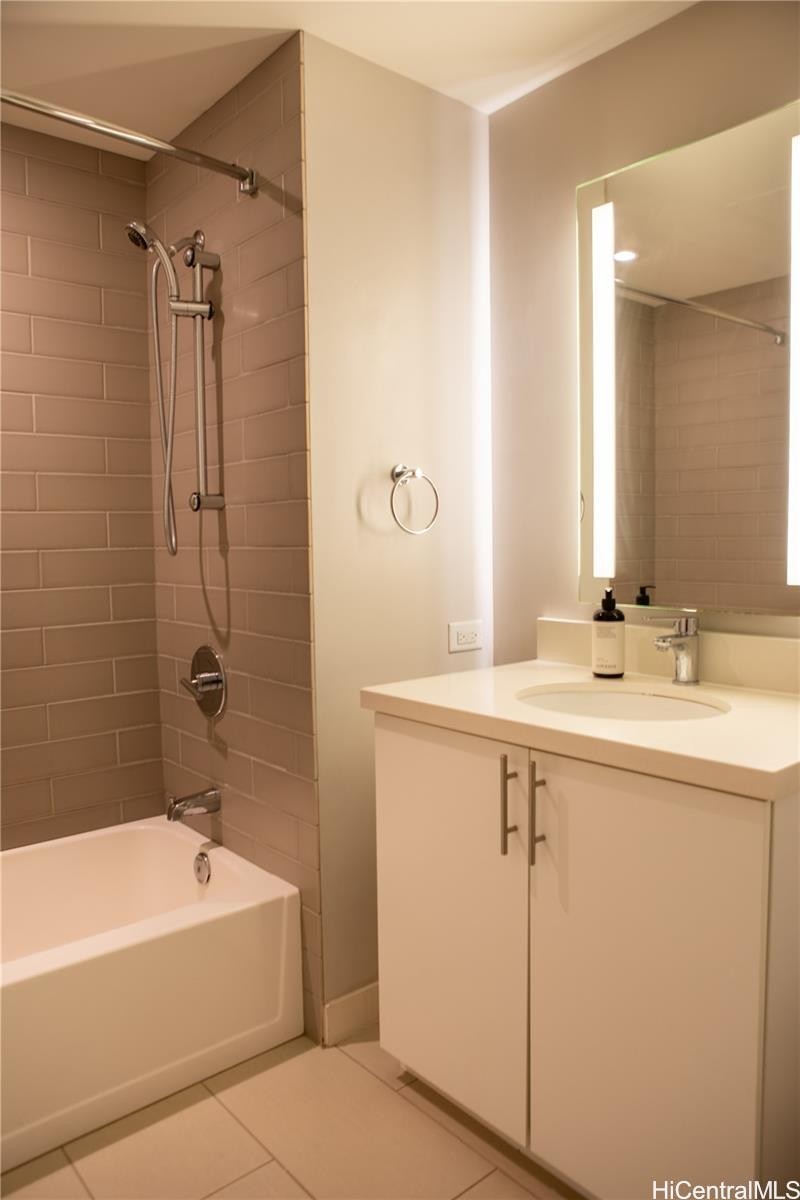 Honolulu, Hawaii, 96813, United States, 1 Bedroom Bedrooms, ,1 BathroomBathrooms,Residential,For Sale,1924706
