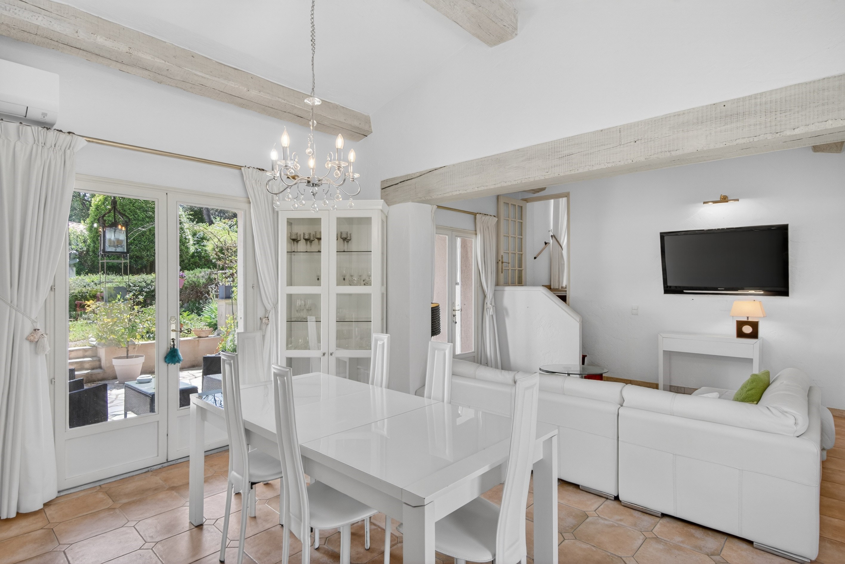  Charming Villa in peaceful surroundings with swimming pool, landscaped garden a… - 物件實景