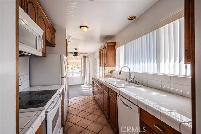 Canyon Lake, California, 92587, United States, 3 Bedrooms Bedrooms, ,2 BathroomsBathrooms,Residential,For Sale,1987801