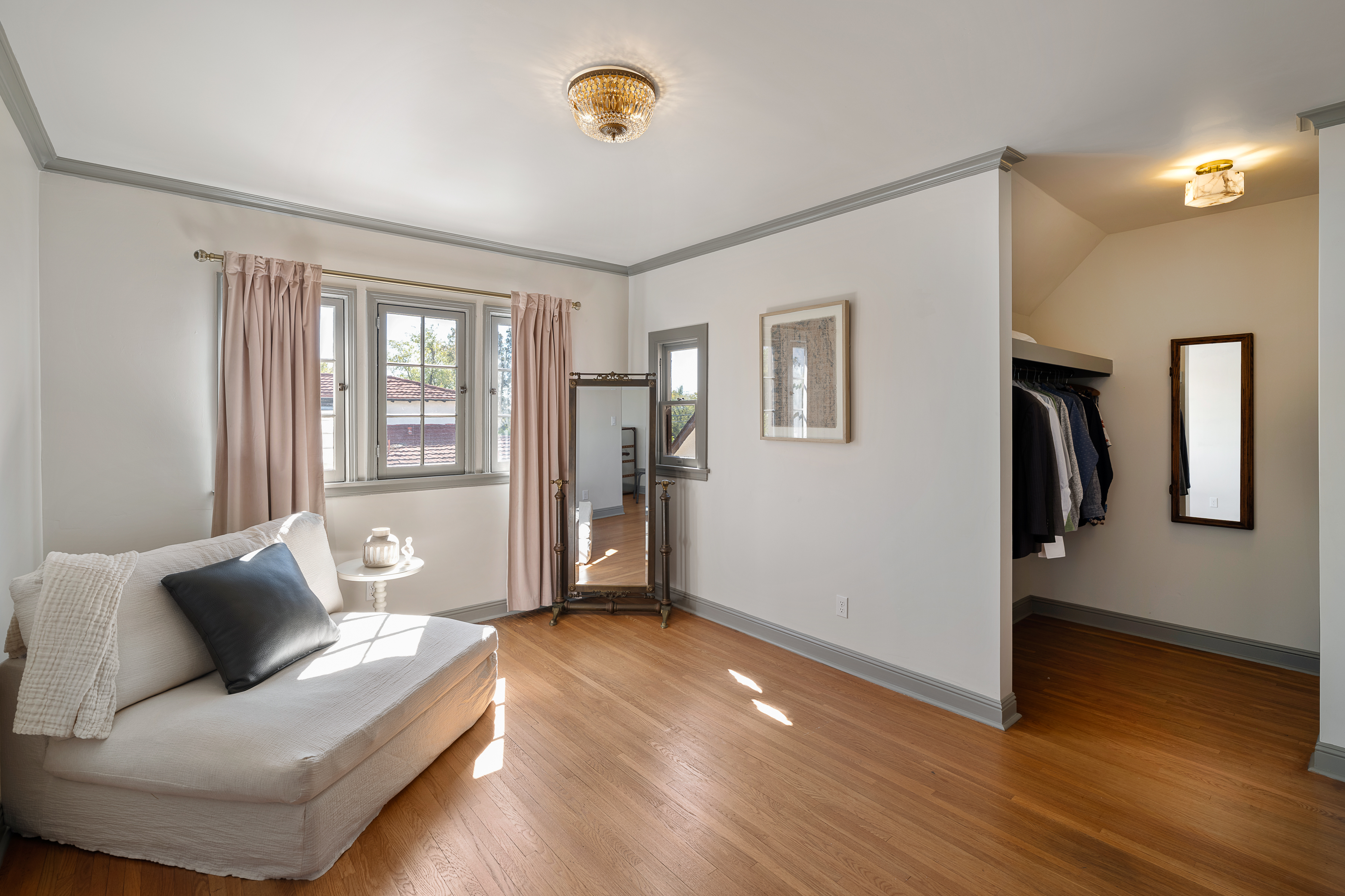  2384 East Orange Grove Boulevard - 物件實景