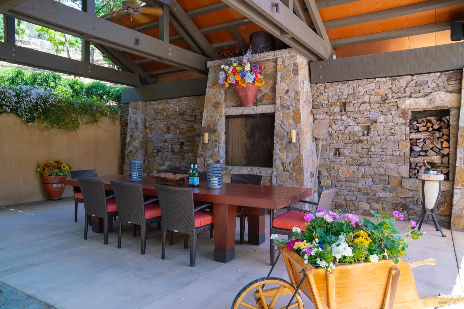 St. Helena, California, 94574, United States, 6 Bedrooms Bedrooms, ,8 BathroomsBathrooms,Residential,For Sale,1934239