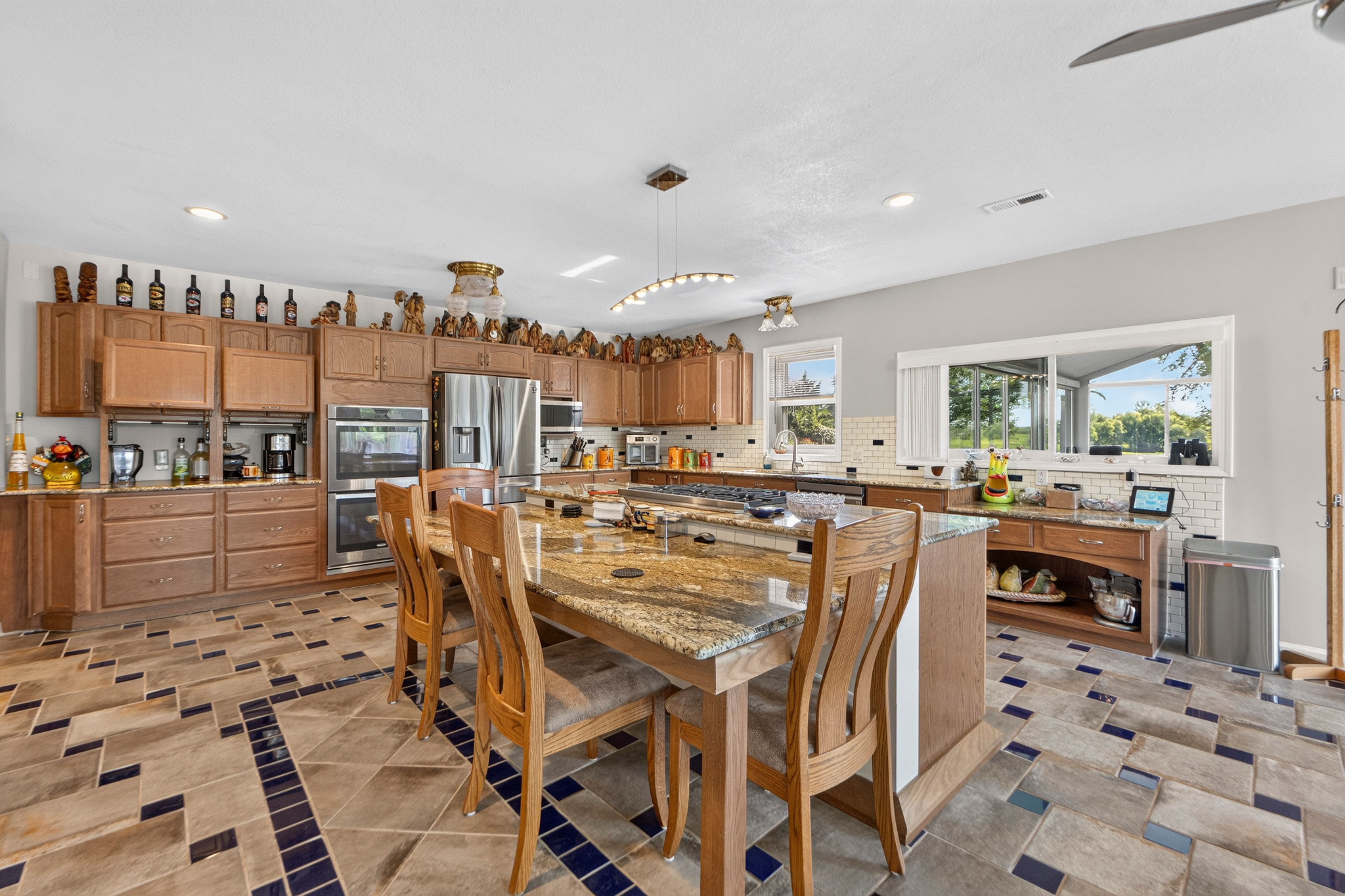  26025 Metcalf Road, Louisburg, KS 66053 - 物件實景