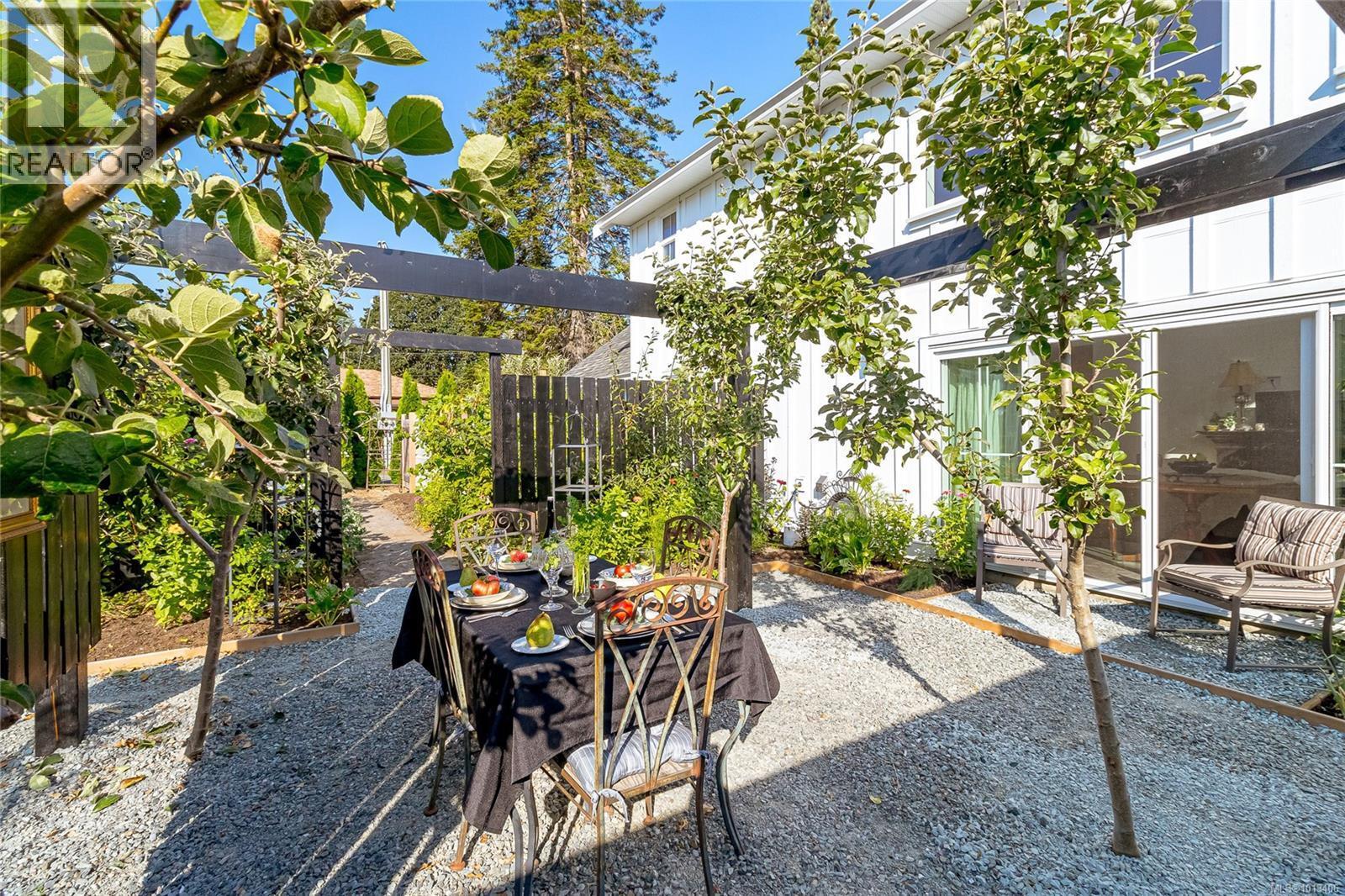 DUNCAN, British Columbia, V9L 2A9, CA, 3 Bedrooms Bedrooms, ,3 BathroomsBathrooms,Residential,For Sale,1948258