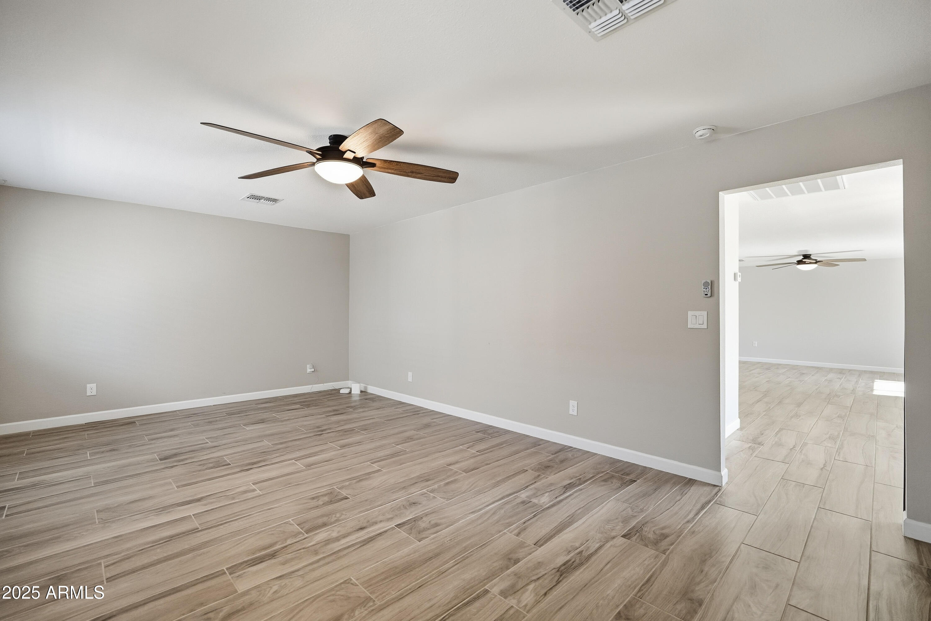 Sun City, Arizona, 85351, United States, 4 Bedrooms Bedrooms, ,2 BathroomsBathrooms,Residential,For Sale,1998355