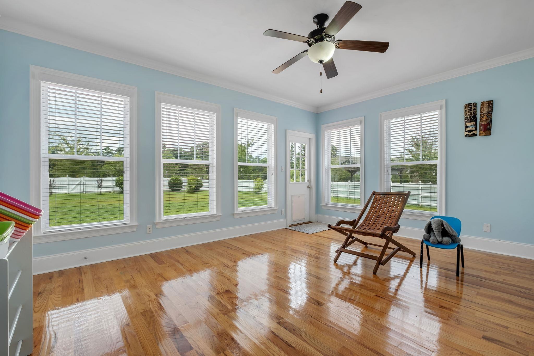 Tallahassee, Florida, 32312, United States, 4 Bedrooms Bedrooms, ,3 BathroomsBathrooms,Residential,For Sale,1901137