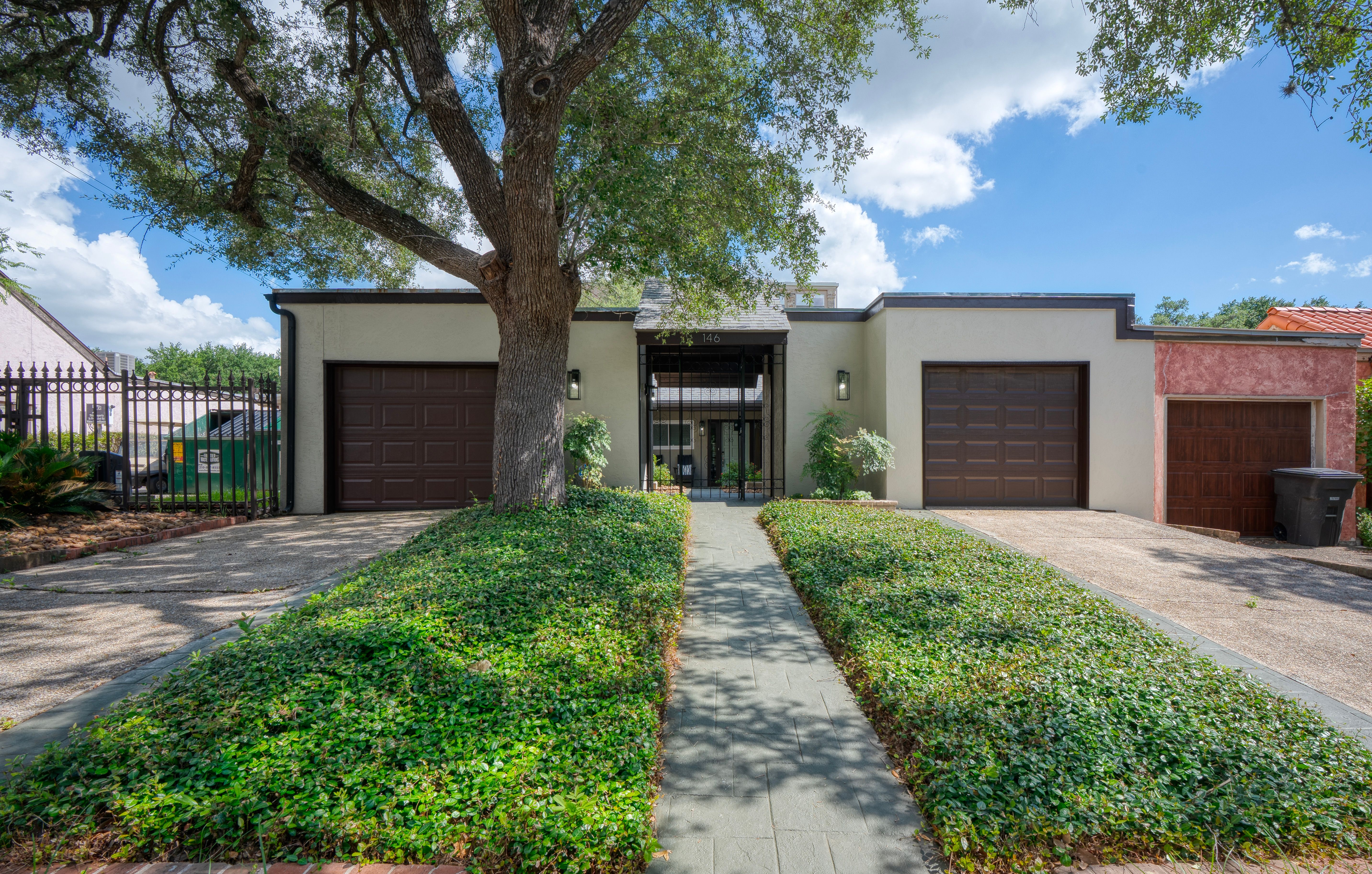  Refined Townhome in Alamo Heights - 物件實景