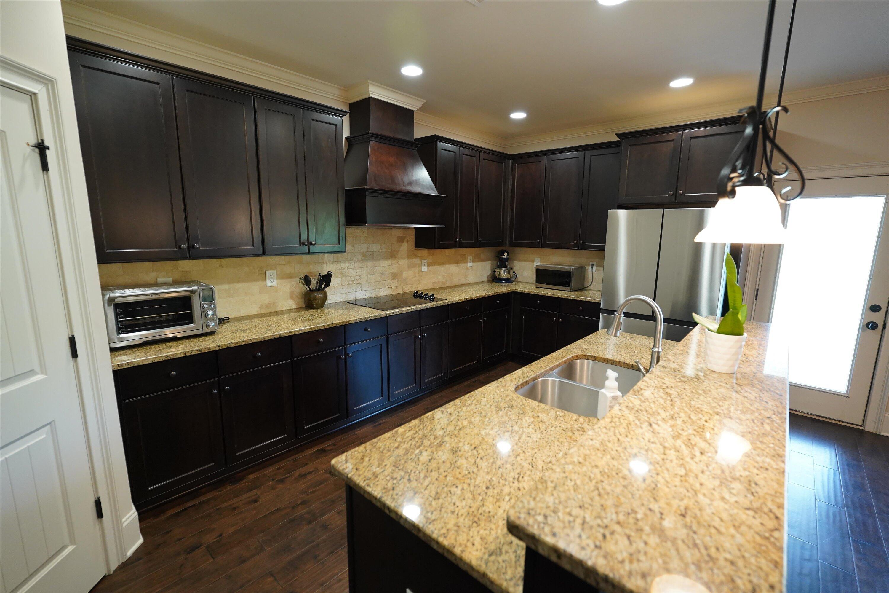 Grovetown, Georgia, 30813, United States, 5 Bedrooms Bedrooms, ,5 BathroomsBathrooms,Residential,For Sale,1975425