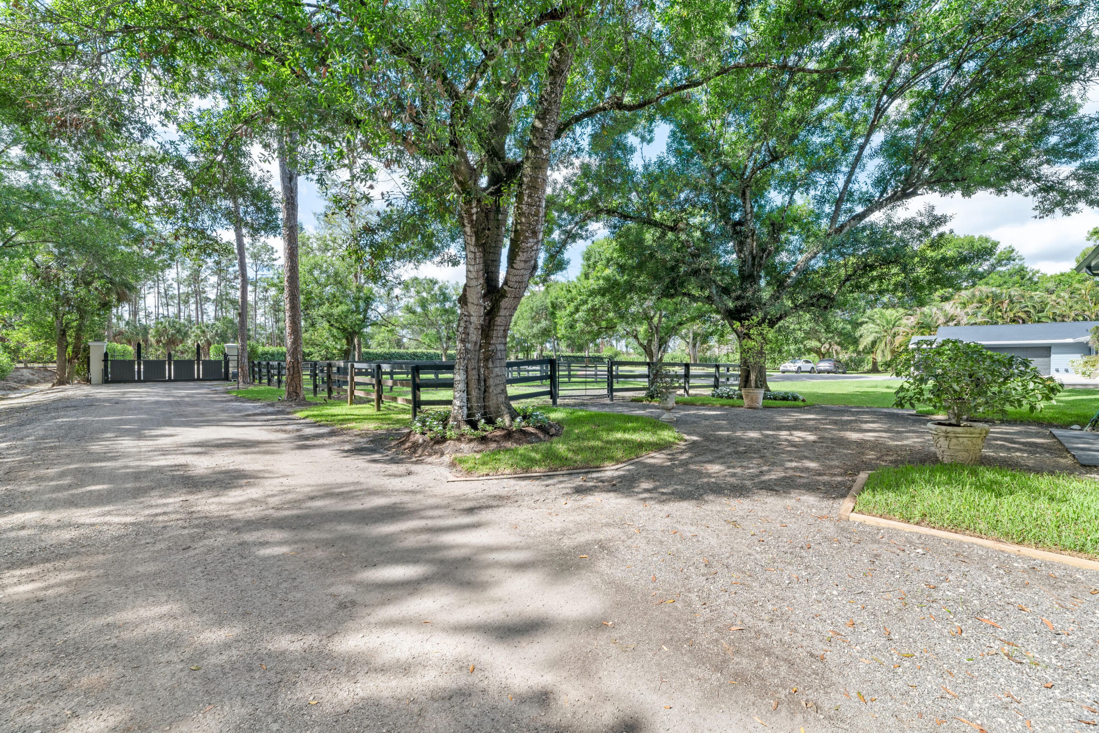  15161 Collecting Canal Road - 物件實景