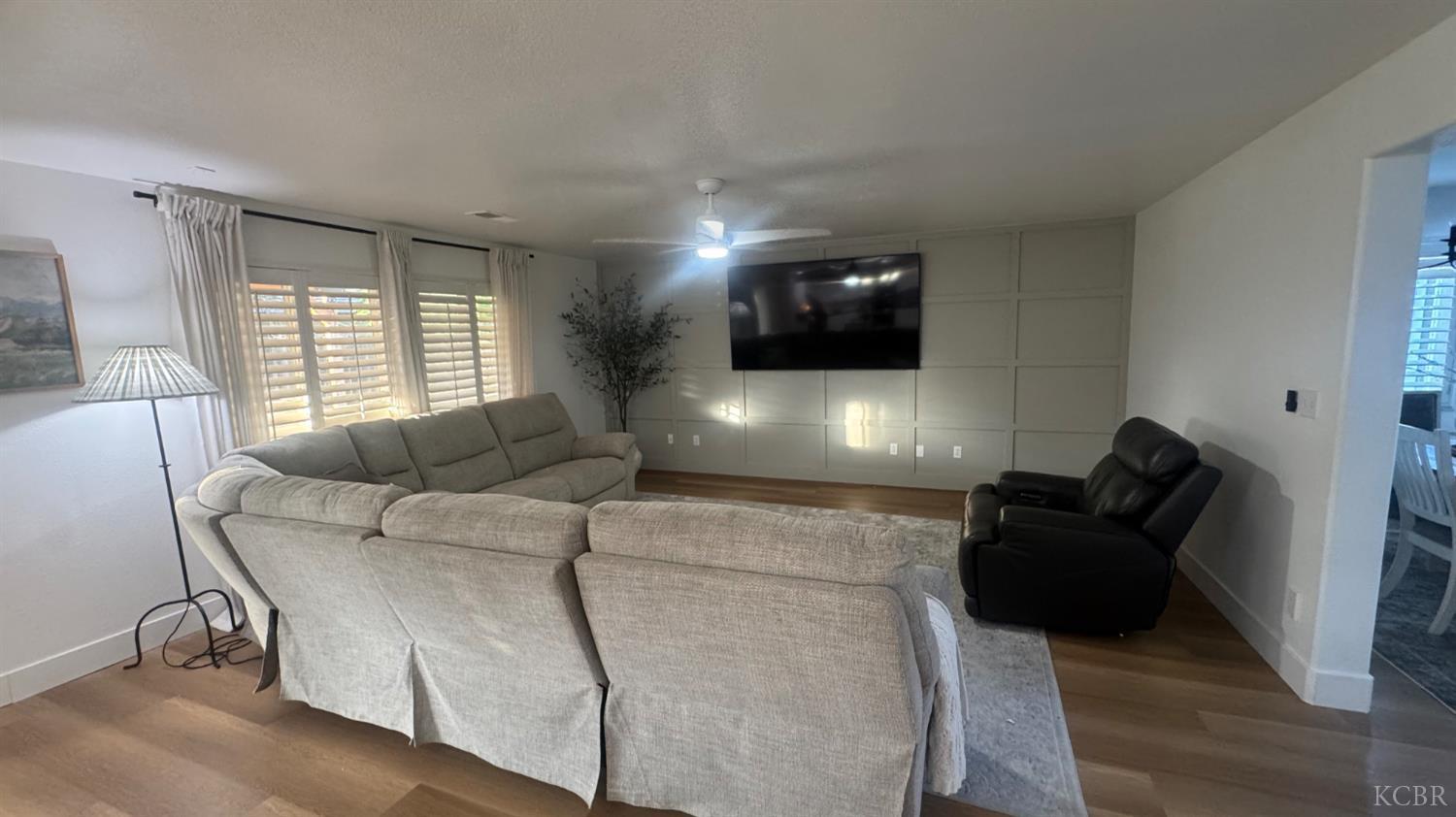 Hanford, California, 93230, United States, 6 Bedrooms Bedrooms, ,3 BathroomsBathrooms,Residential,For Sale,2029630