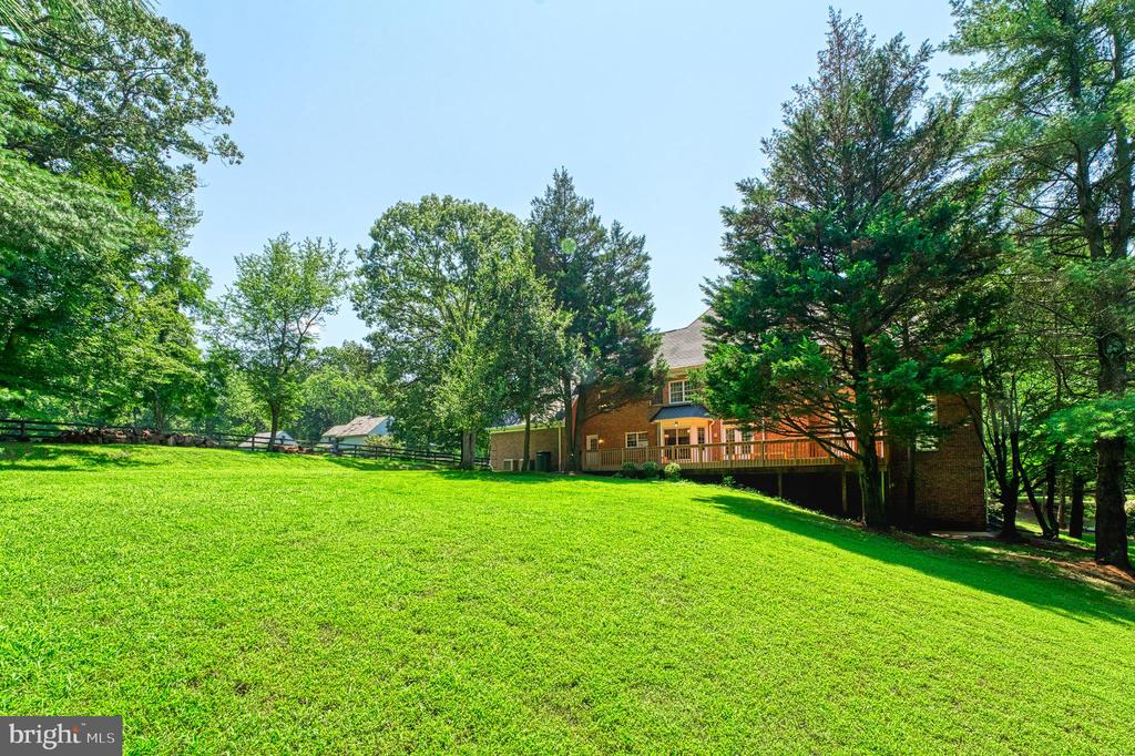 Great Falls, Virginia, 22066, United States, 5 Bedrooms Bedrooms, ,5 BathroomsBathrooms,Residential,For Sale,1900616