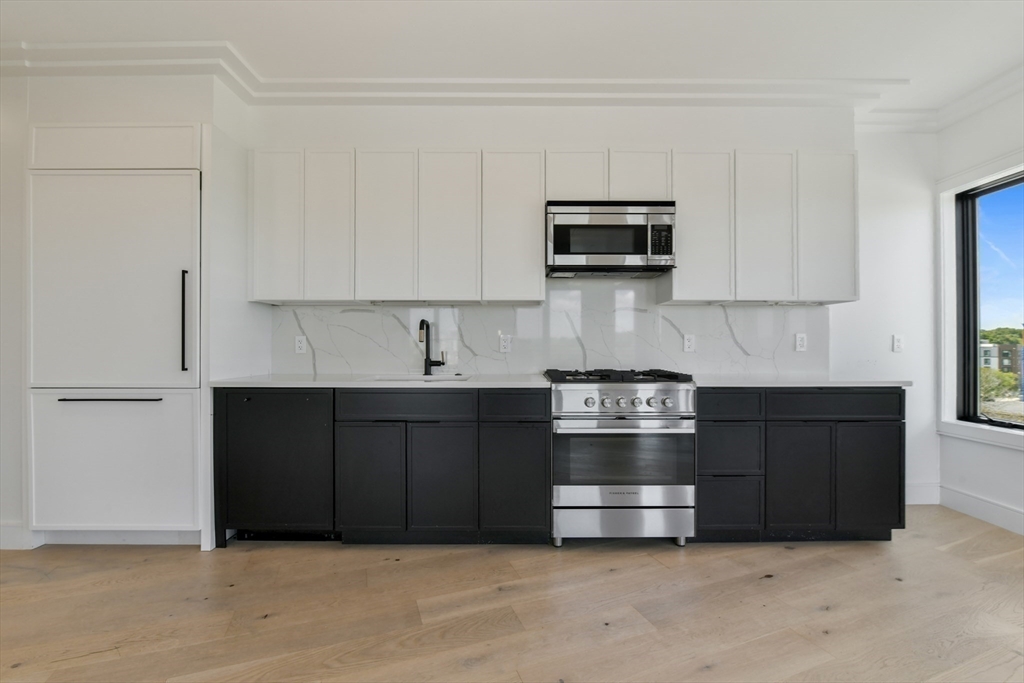 Boston, Massachusetts, 02135, United States, 1 Bedroom Bedrooms, ,1 BathroomBathrooms,Residential,For Sale,1977767