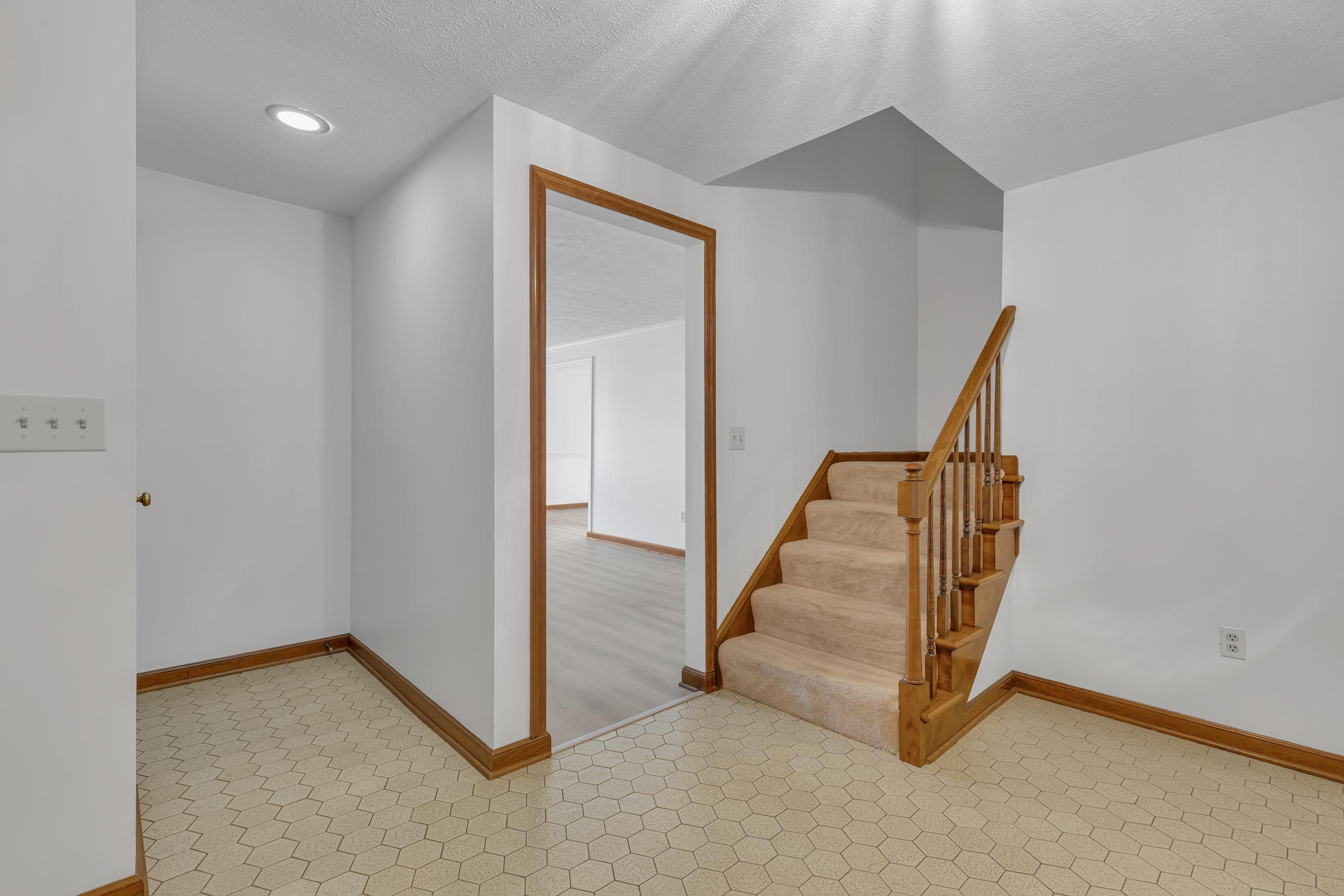  1593 Oak Leaf Lane, Pittsburgh, PA 15237 - 物件實景