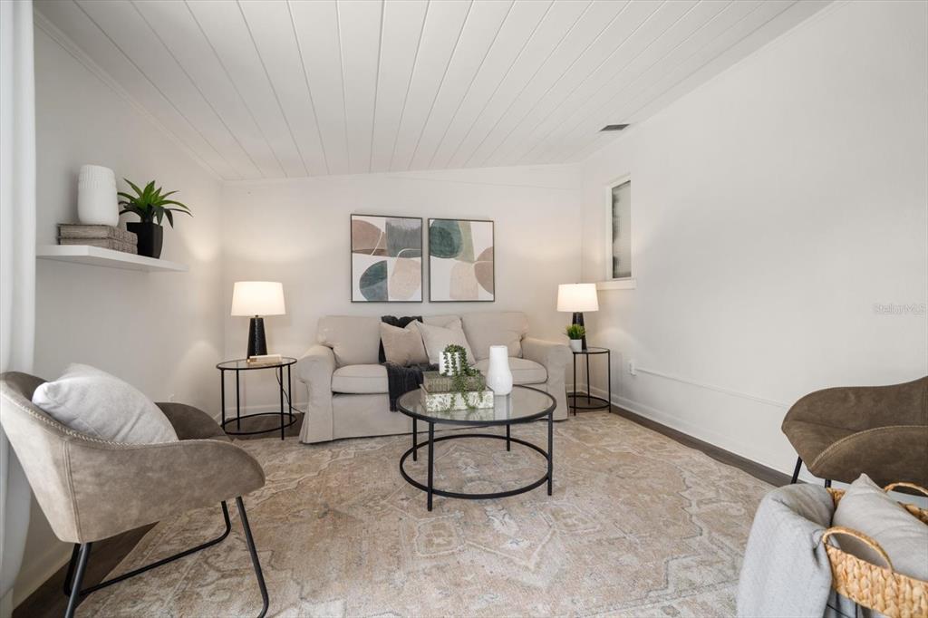 Belleair, Florida, 33756, United States, 2 Bedrooms Bedrooms, ,2 BathroomsBathrooms,Residential,For Sale,1988063