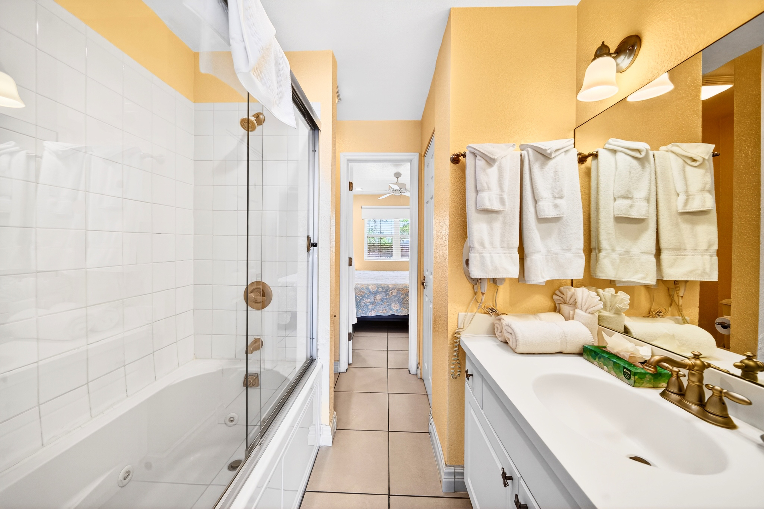  Compass Point 205 - One Bedroom - 物件實景