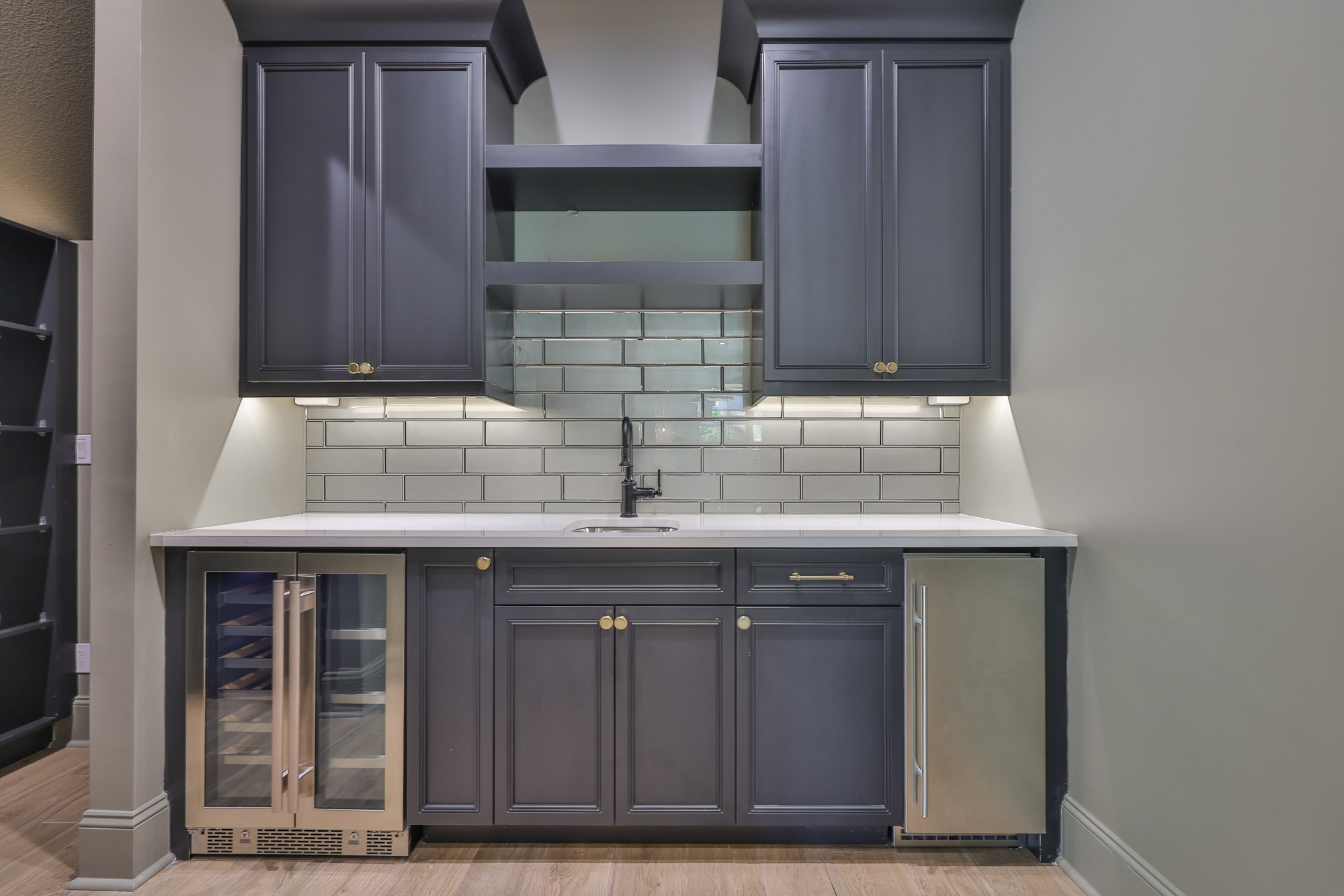 Tampa, Florida, 33629, United States, 5 Bedrooms Bedrooms, ,6 BathroomsBathrooms,Residential,For Sale,1974483