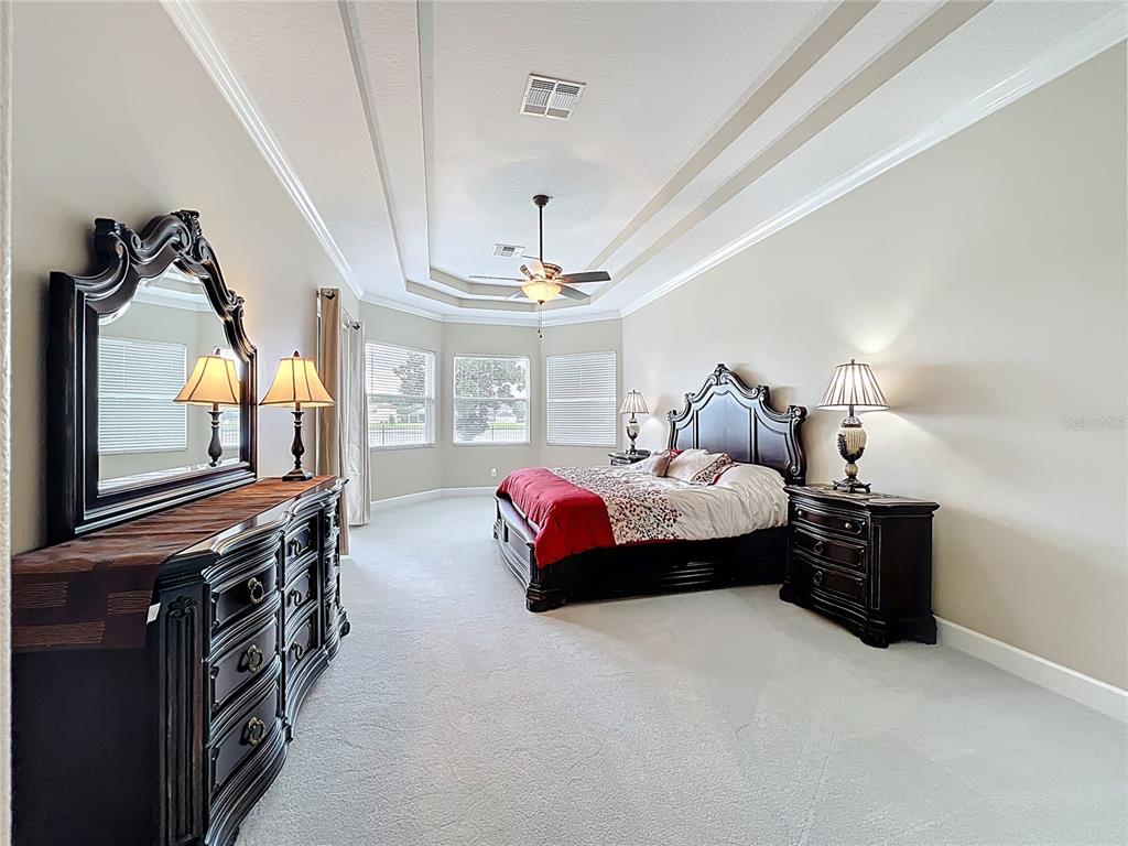Orlando, Florida, 32829, United States, 4 Bedrooms Bedrooms, ,4 BathroomsBathrooms,Residential,For Sale,1913798