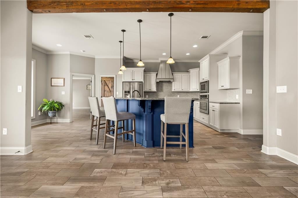 Natchitoches, Louisiana, 71457, United States, 4 Bedrooms Bedrooms, ,3 BathroomsBathrooms,Residential,For Sale,1974090