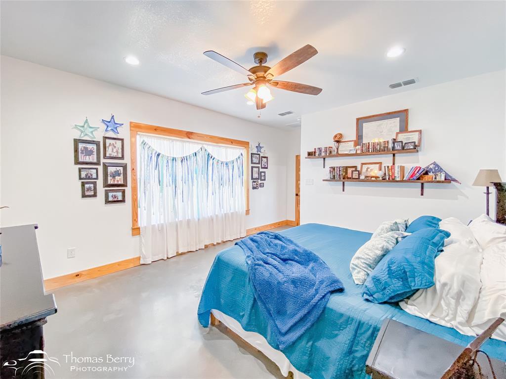 Moran, Texas, 76464, United States, 3 Bedrooms Bedrooms, ,2 BathroomsBathrooms,Residential,For Sale,1857951