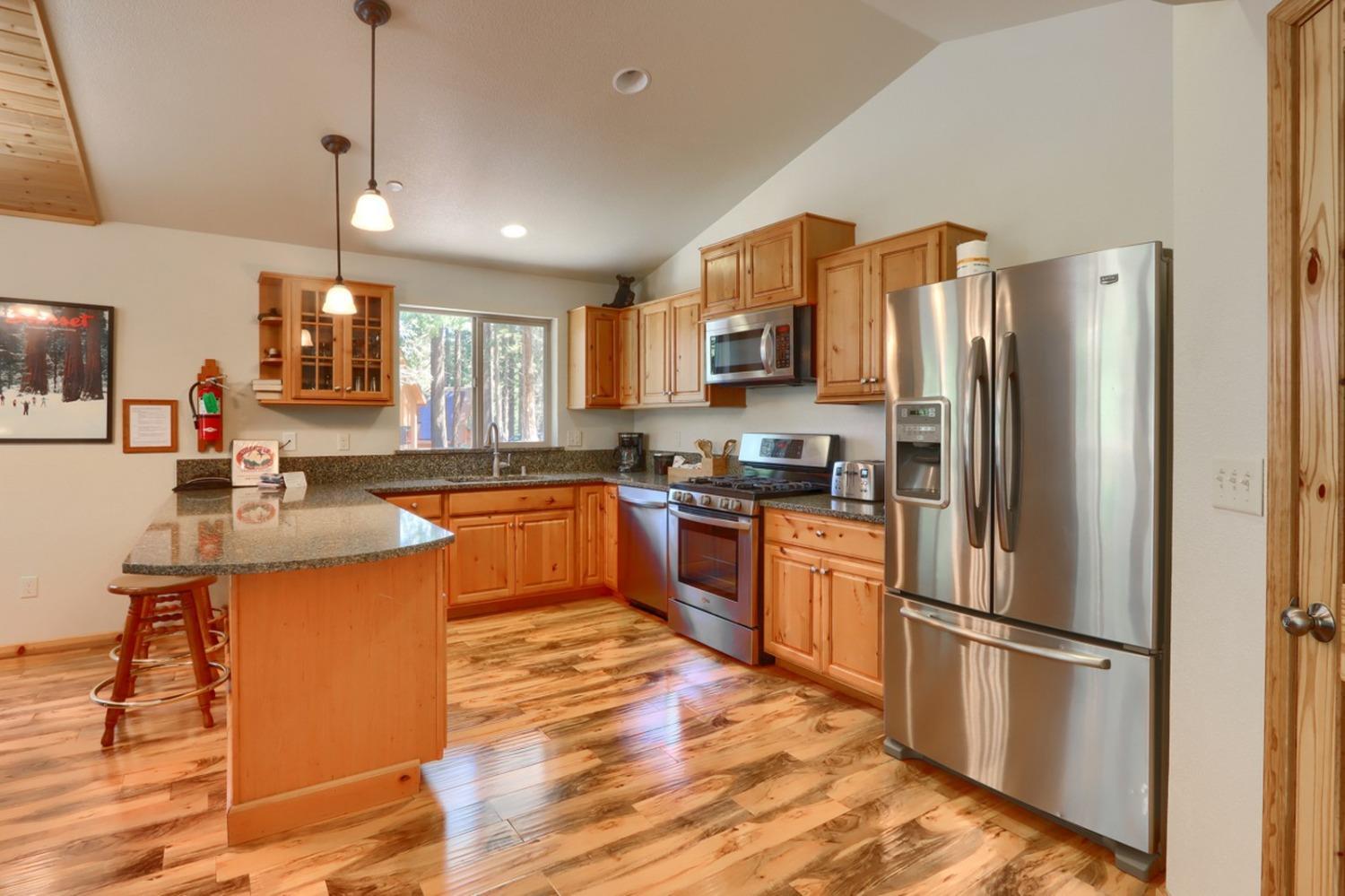 7400 Choke Cherry Lane, Yosemite, California, 95389, United States, 6 Bedrooms Bedrooms, ,4 BathroomsBathrooms,Residential,For Sale,7400 Choke Cherry Lane,1538846
