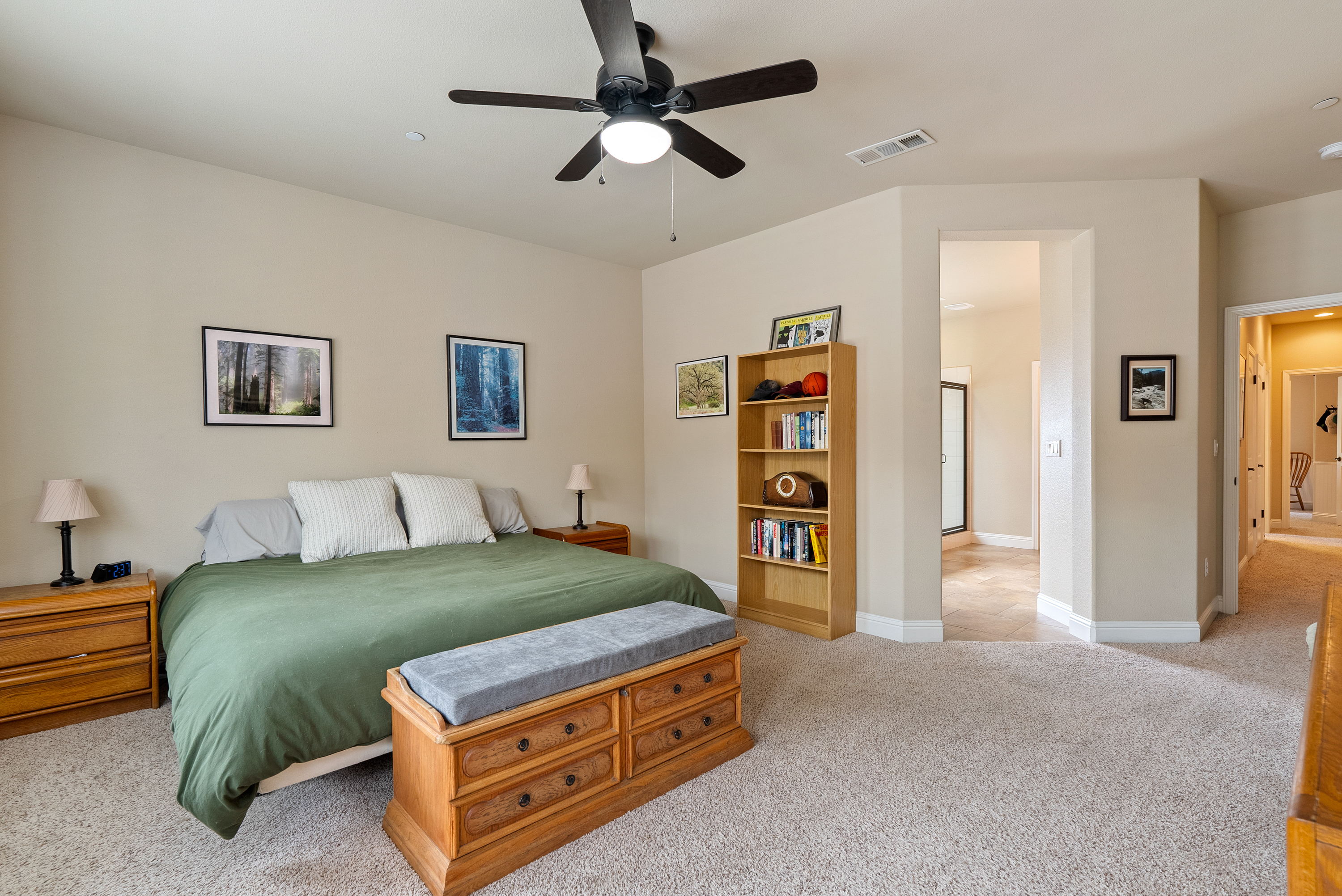  Timeless Living in Vintage at Montebello Oaks - 物件實景