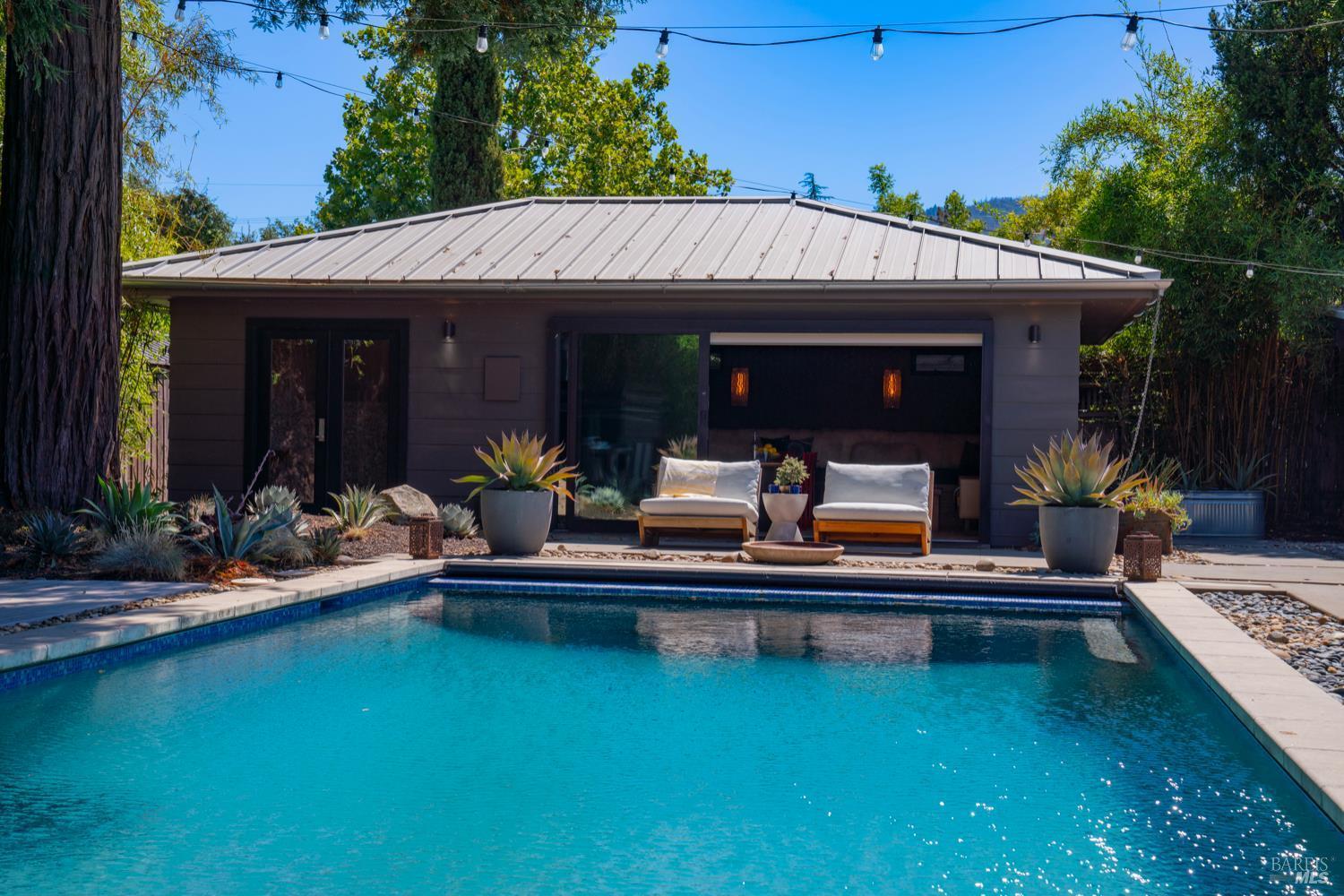 St. Helena, California, 94574, United States, 3 Bedrooms Bedrooms, ,3 BathroomsBathrooms,Residential,For Sale,1941008