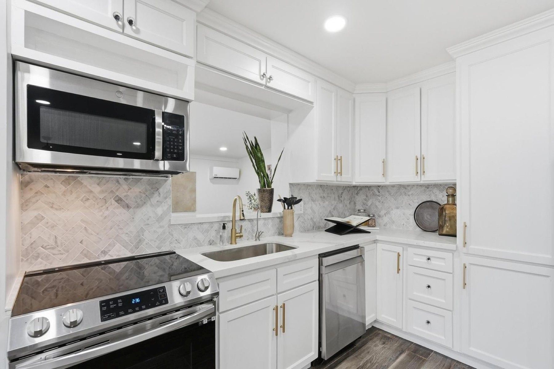  2266 E Willis Rd  Gilbert, AZ - 物件實景