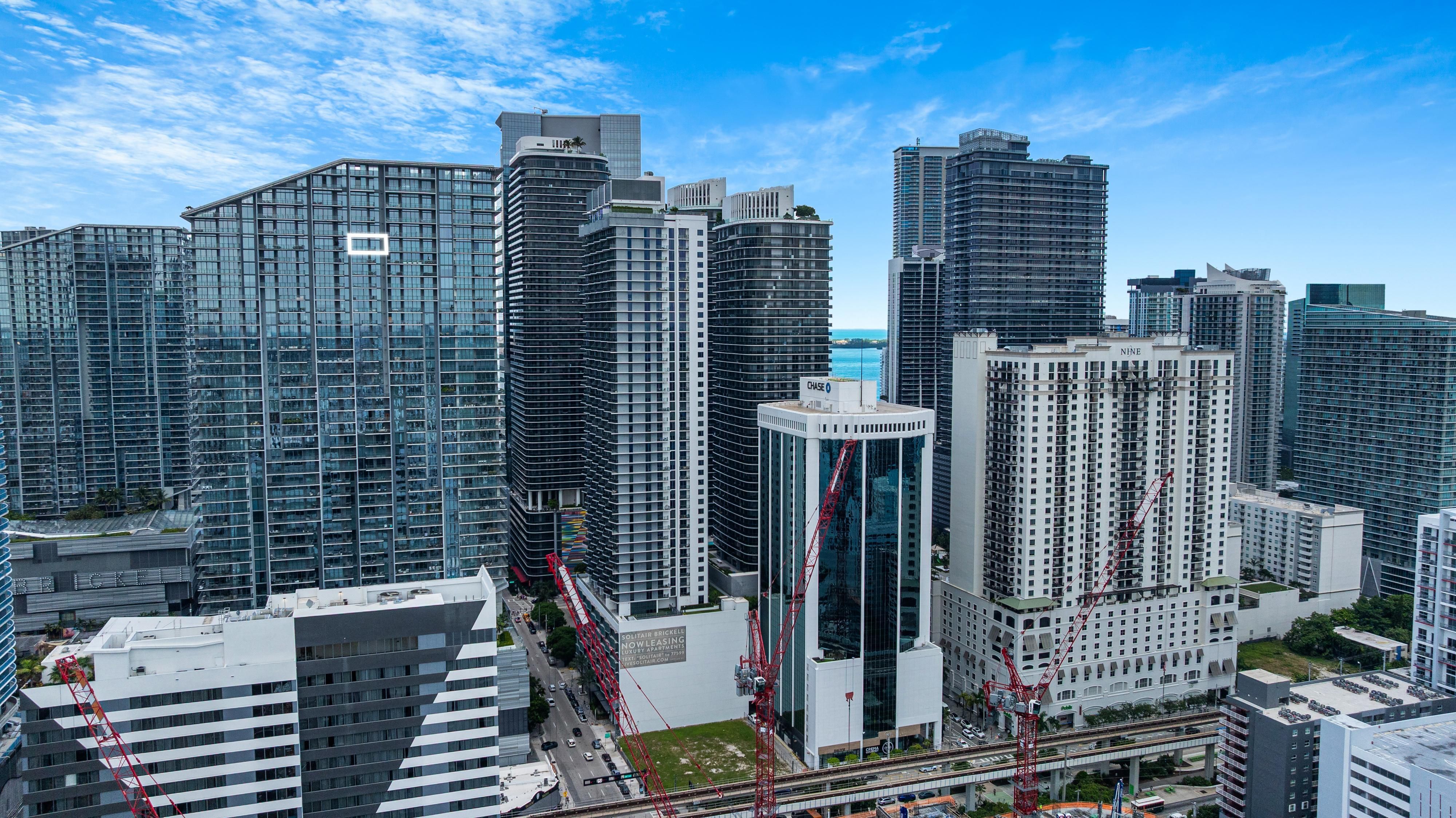  88 SW 7th St, Miami, FL, 33130 - 物件實景