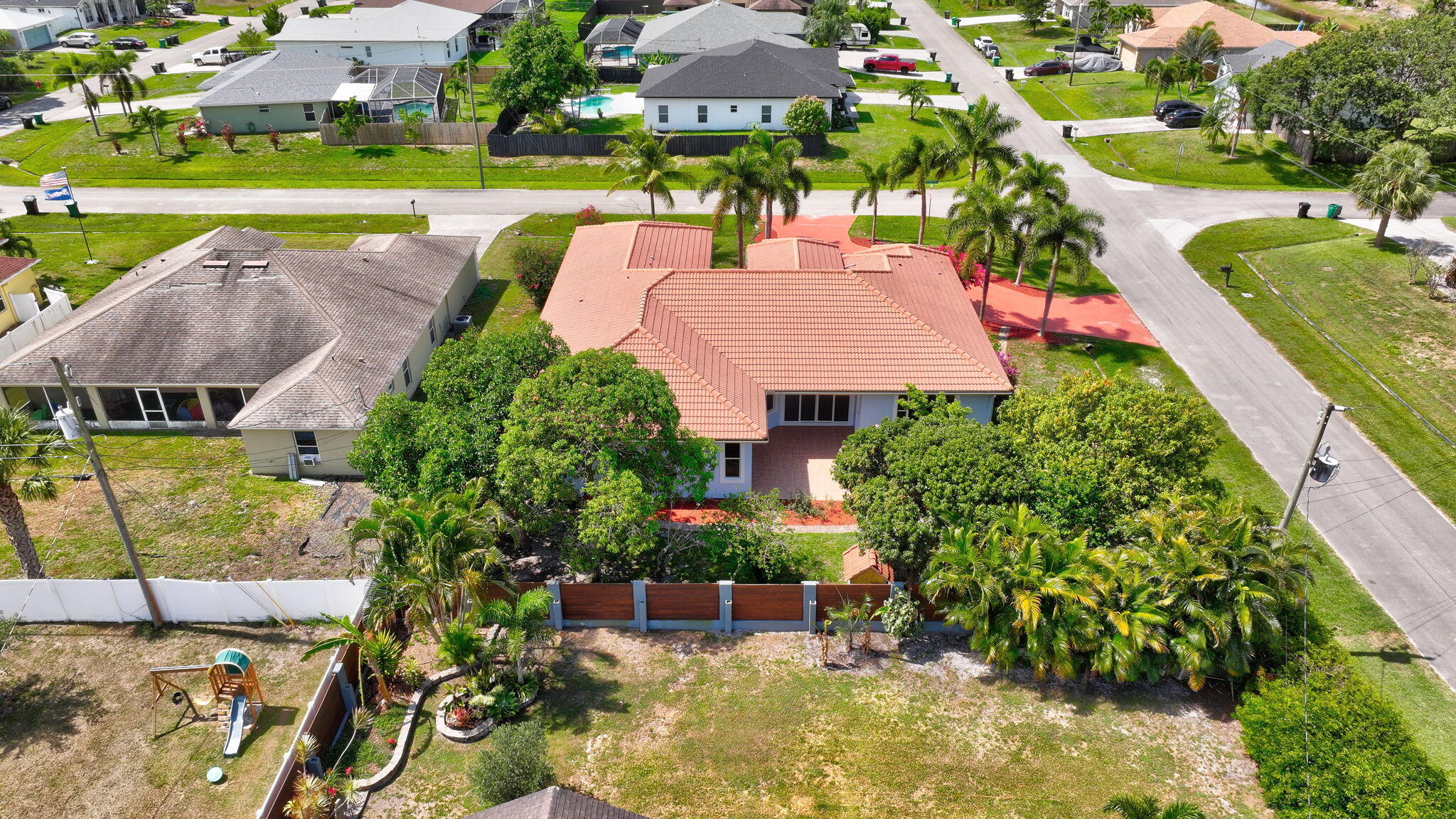 Port Saint Lucie, Florida, 34953, United States, 4 Bedrooms Bedrooms, ,4 BathroomsBathrooms,Residential,For Sale,1828192