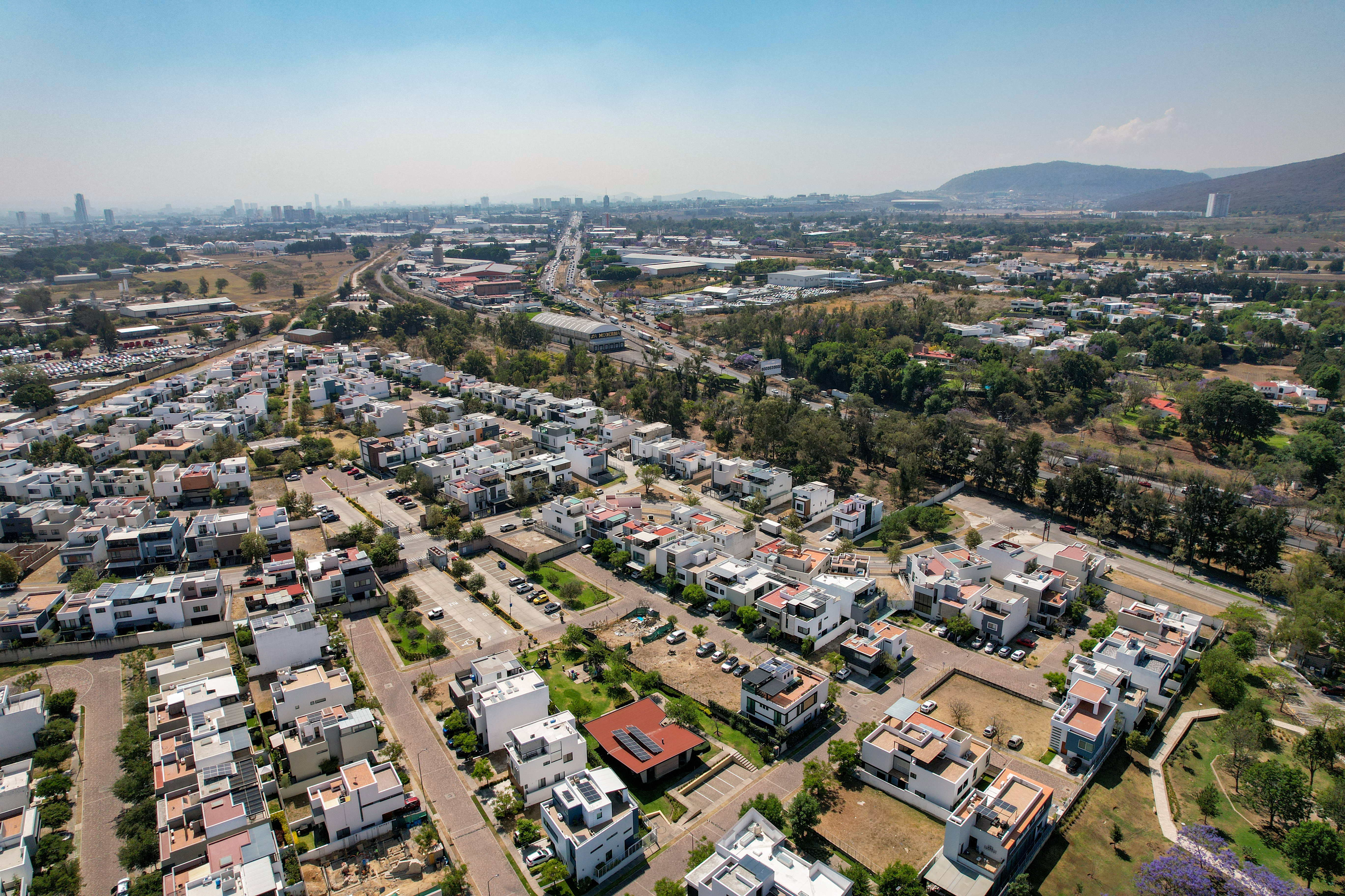  Casa en venta en Coto Encino, Bosques Vallarta  3 recámaras + roof top - 物件實景