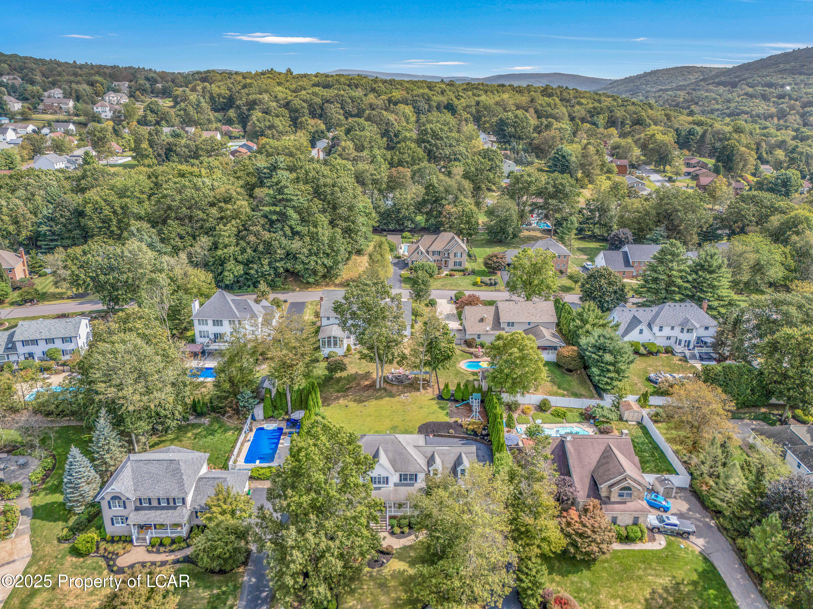Shavertown, Pennsylvania, 18708, United States, 4 Bedrooms Bedrooms, ,3 BathroomsBathrooms,Residential,For Sale,1943613