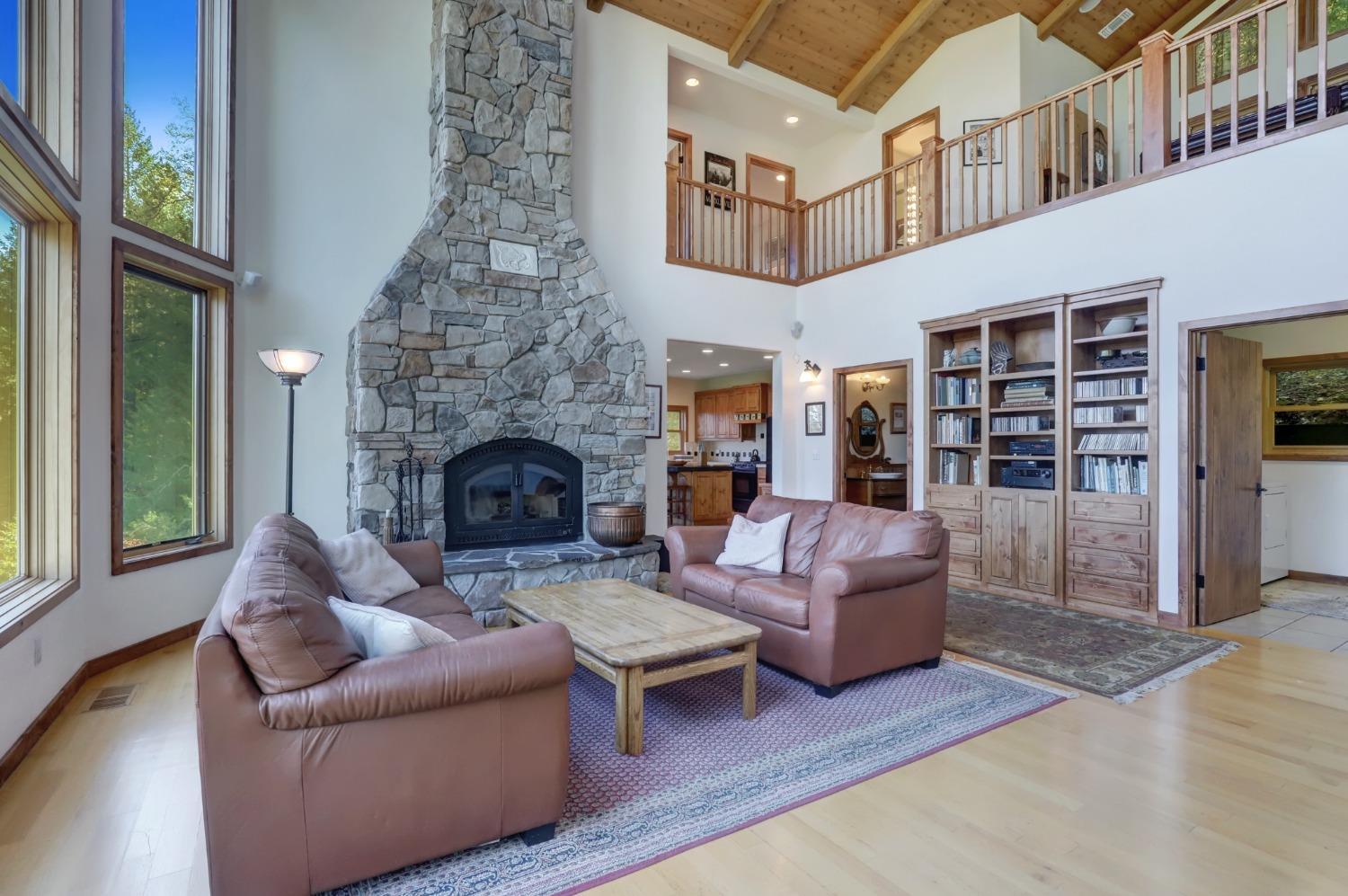 Nevada City, California, 95959, United States, 3 Bedrooms Bedrooms, ,3 BathroomsBathrooms,Residential,For Sale,1935026