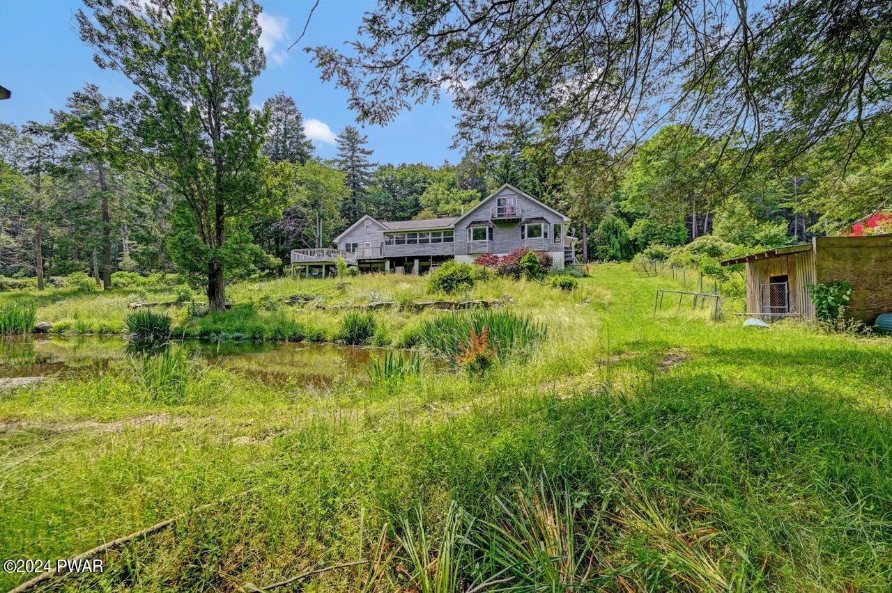 Hawley, Pennsylvania, 18428, United States, 5 Bedrooms Bedrooms, ,4 BathroomsBathrooms,Residential,For Sale,1979290