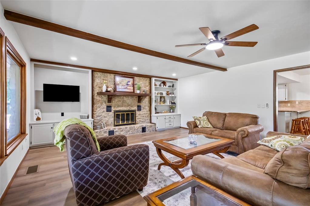 Oklahoma City, Oklahoma, 73179, United States, 4 Bedrooms Bedrooms, ,3 BathroomsBathrooms,Residential,For Sale,2048945