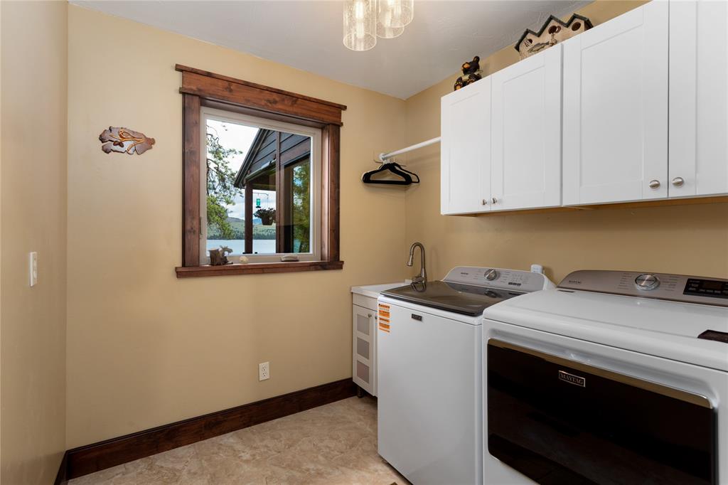 Big Arm, Montana, 59910, United States, 3 Bedrooms Bedrooms, ,3 BathroomsBathrooms,Residential,For Sale,1830037