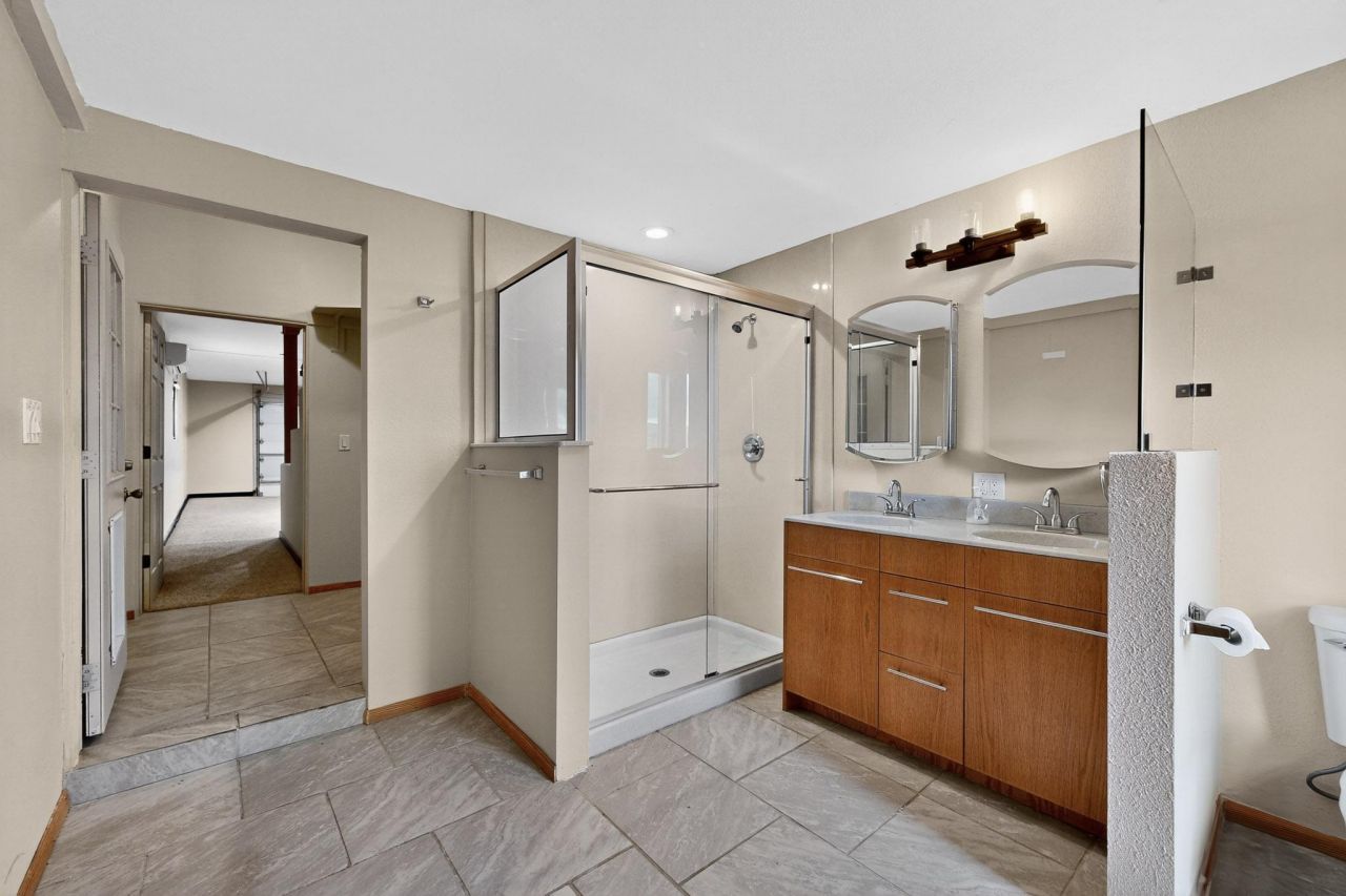 Edgewood, New Mexico, 87015, United States, 3 Bedrooms Bedrooms, ,4 BathroomsBathrooms,Residential,For Sale,1906900