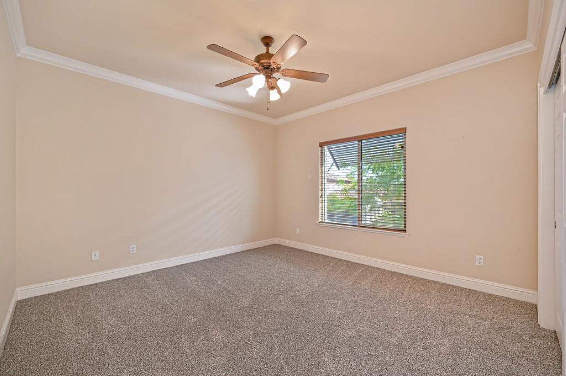  1722 Palomares Way, Roseville, CA 95747 - 物件實景