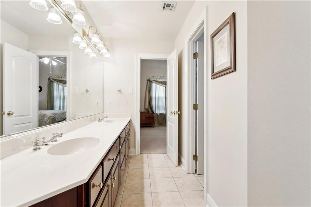 Mandeville, Louisiana, 70448, United States, 5 Bedrooms Bedrooms, ,4 BathroomsBathrooms,Residential,For Sale,1826456