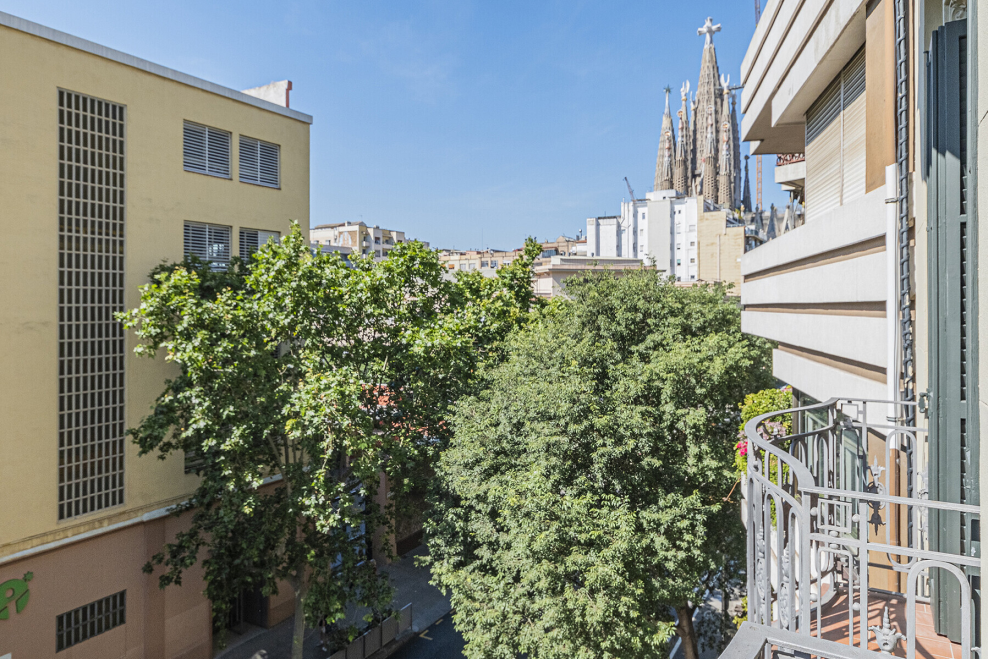  Exclusive brand new home in a regal estate on Mallorca Street - 物件實景