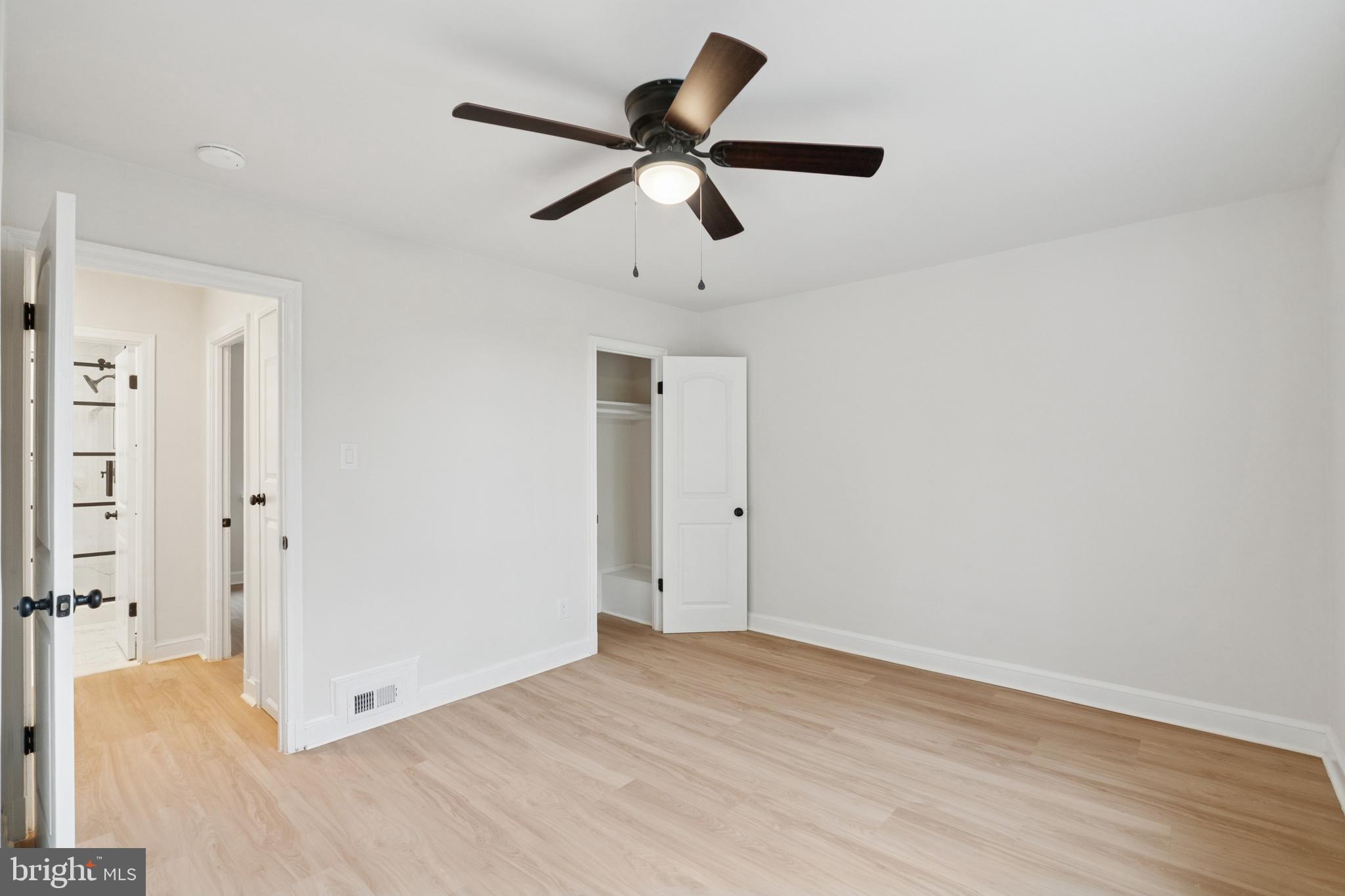 Alexandria, Virginia, 22305, United States, 2 Bedrooms Bedrooms, ,2 BathroomsBathrooms,Residential,For Sale,1944673