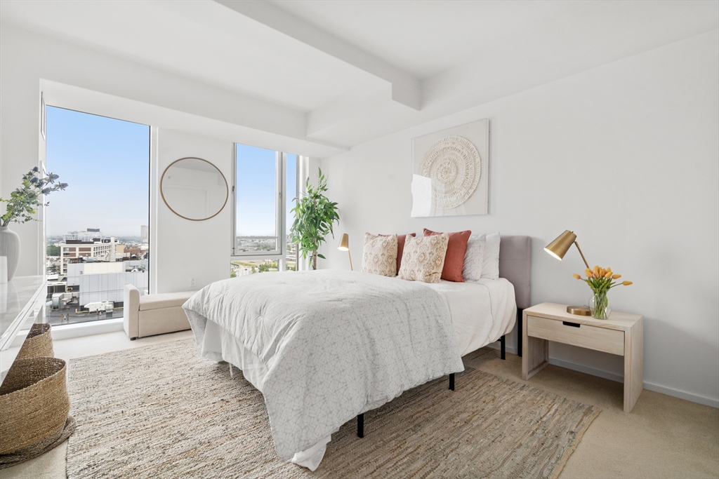 Cambridge, Massachusetts, 02141, United States, 1 Bedroom Bedrooms, ,1 BathroomBathrooms,Residential,For Sale,1970910