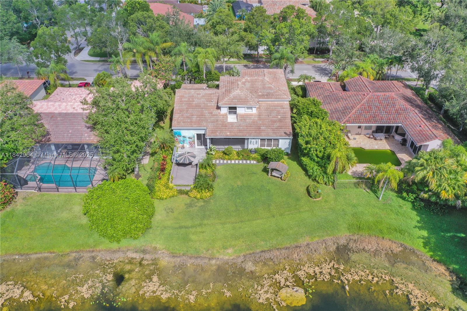 Weston, Florida, 33326, United States, 5 Bedrooms Bedrooms, ,4 BathroomsBathrooms,Residential,For Sale,1987523