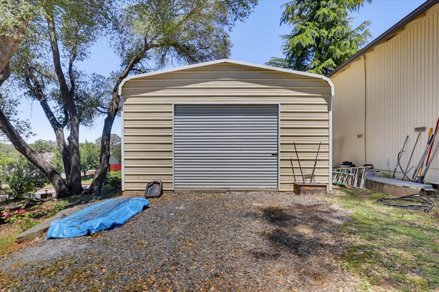 Auburn, California, 95602, United States, 4 Bedrooms Bedrooms, ,2 BathroomsBathrooms,Residential,For Sale,2048414