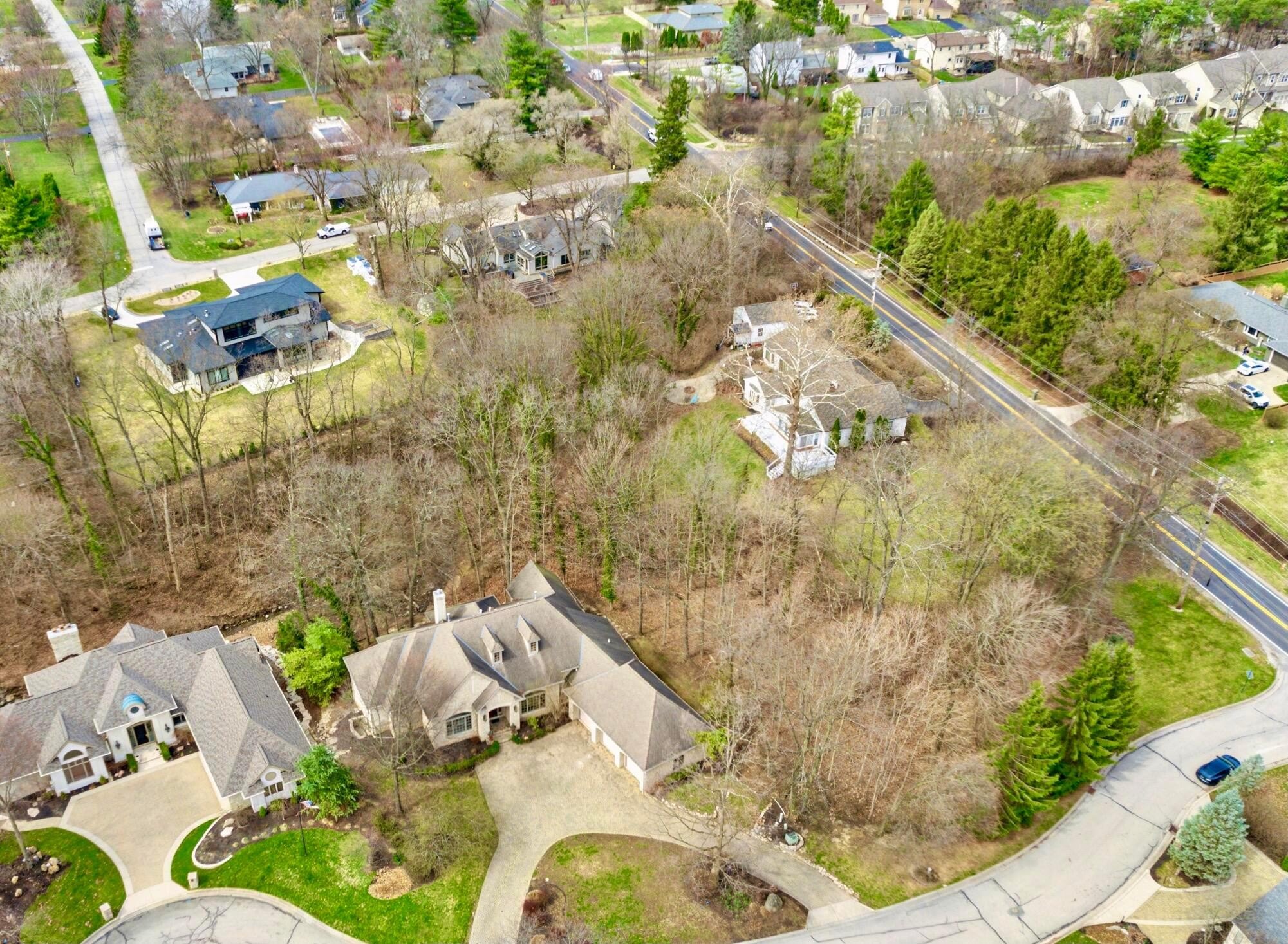 Columbus, Ohio, 43220, United States, 5 Bedrooms Bedrooms, ,5 BathroomsBathrooms,Residential,For Sale,1798291
