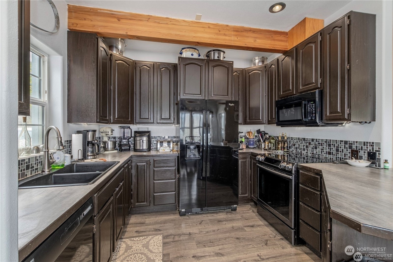 9505 Plateau Road, Cashmere, Washington, 98815, United States, 4 Bedrooms Bedrooms, ,3 BathroomsBathrooms,Residential,For Sale,9505 Plateau Road,1611849