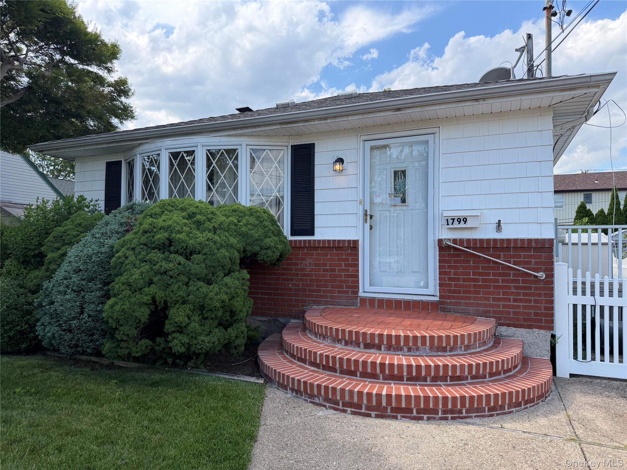 Stone Ave, East Meadow, NY 11554 #1