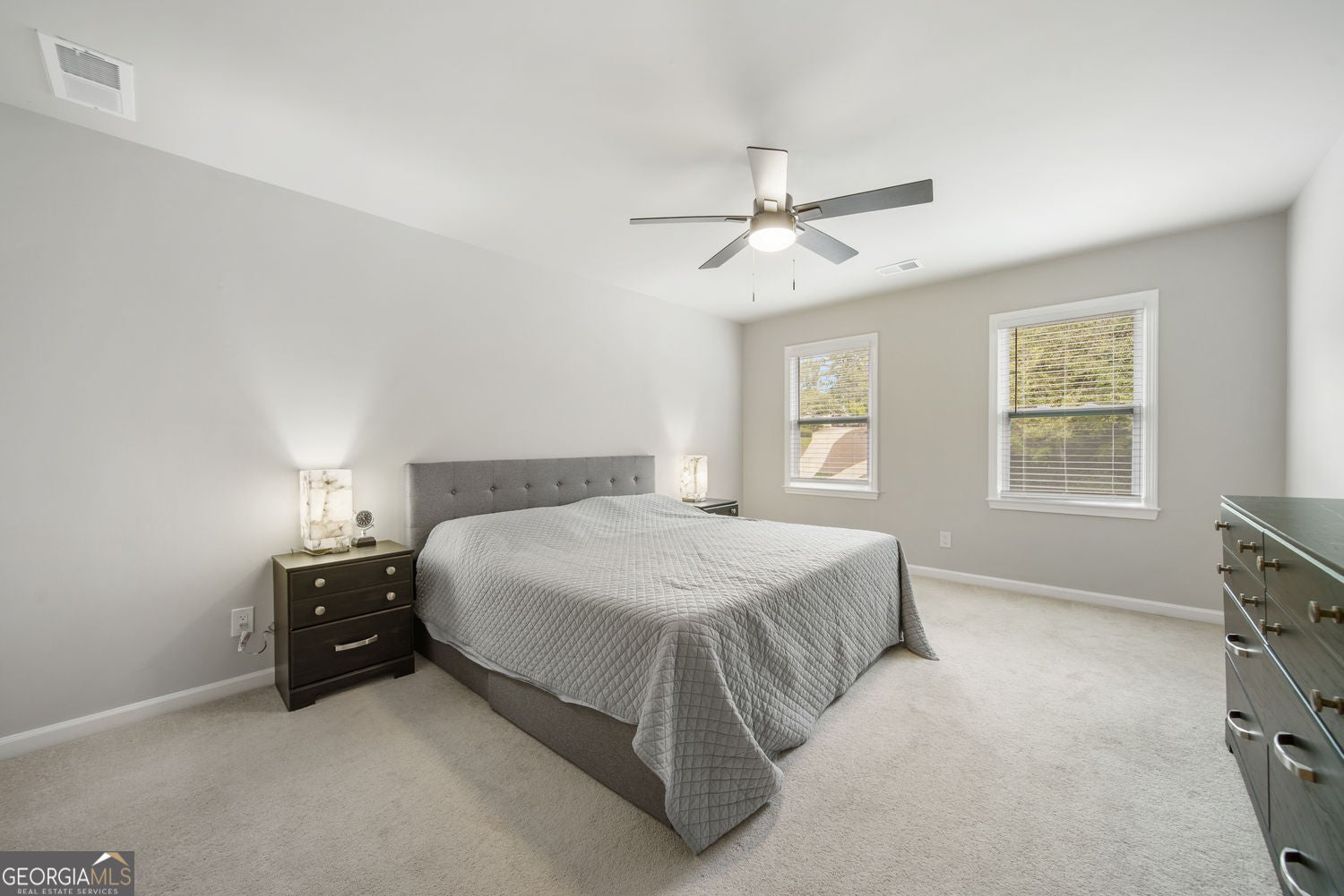 Atlanta, Georgia, 30350, United States, 8 Bedrooms Bedrooms, ,6 BathroomsBathrooms,Residential,For Sale,1992514