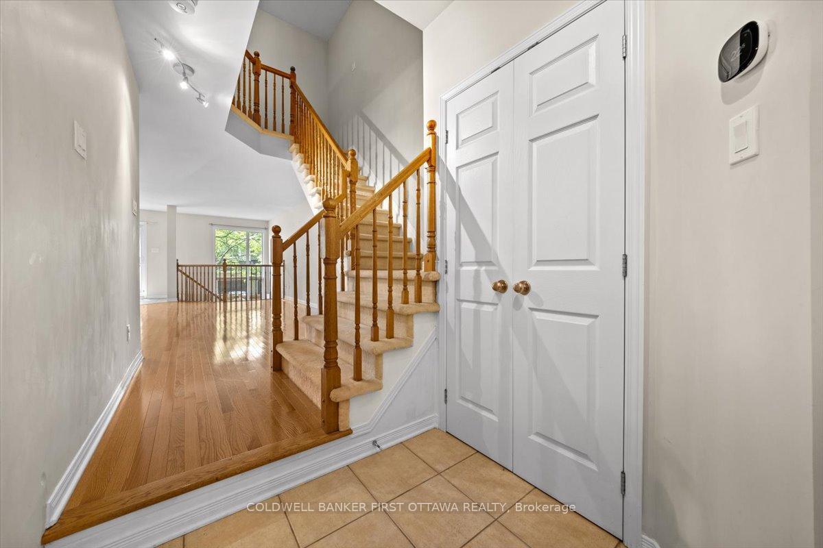 BEACON HILL NORTH - SOUTH AND AREA, Ontario, K1J 1J2, CA, 3 Bedrooms Bedrooms, ,Residential,For Sale,1903581