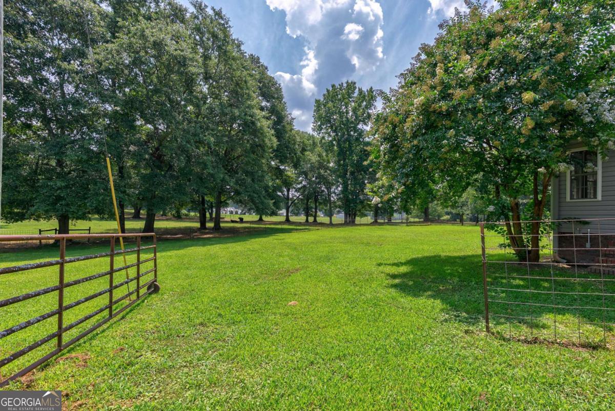 Statham, Georgia, 30666, United States, 3 Bedrooms Bedrooms, ,2 BathroomsBathrooms,Residential,For Sale,1882643