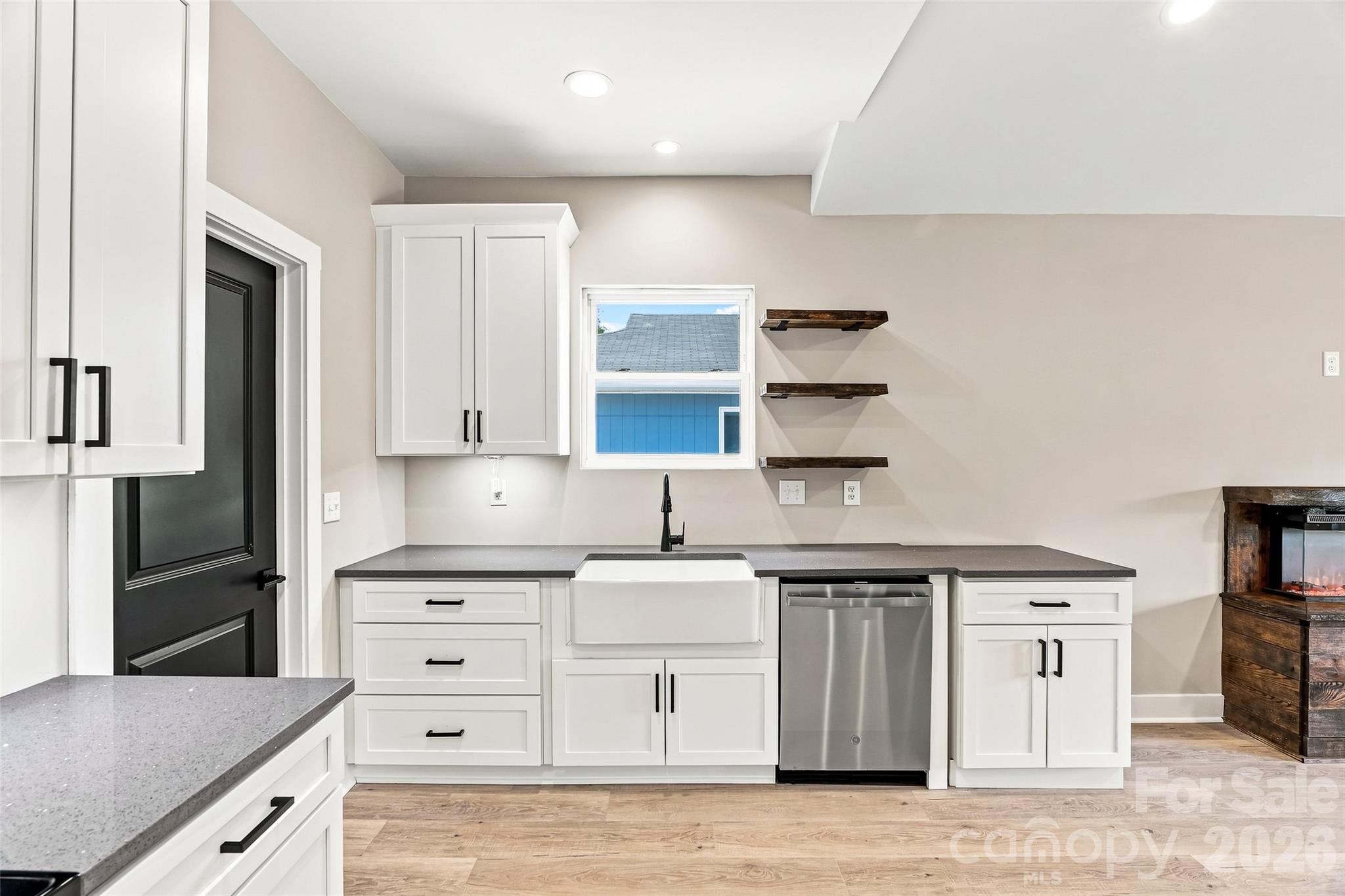 Edwards Ave, Swannanoa, NC 28778