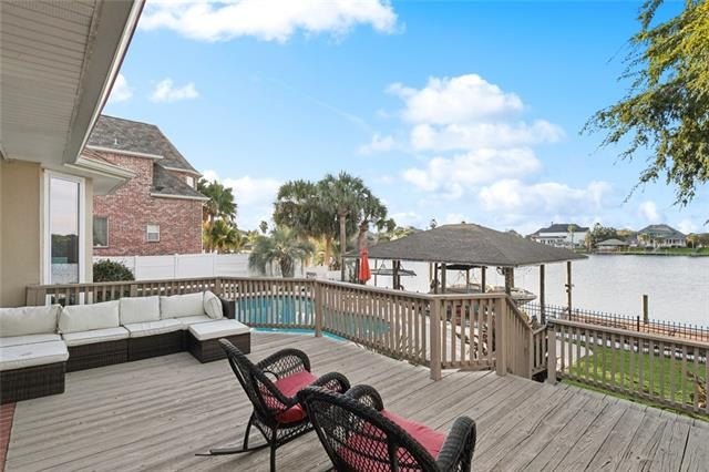 Slidell, Louisiana, 70458, United States, 4 Bedrooms Bedrooms, ,4 BathroomsBathrooms,Residential,For Sale,1982965